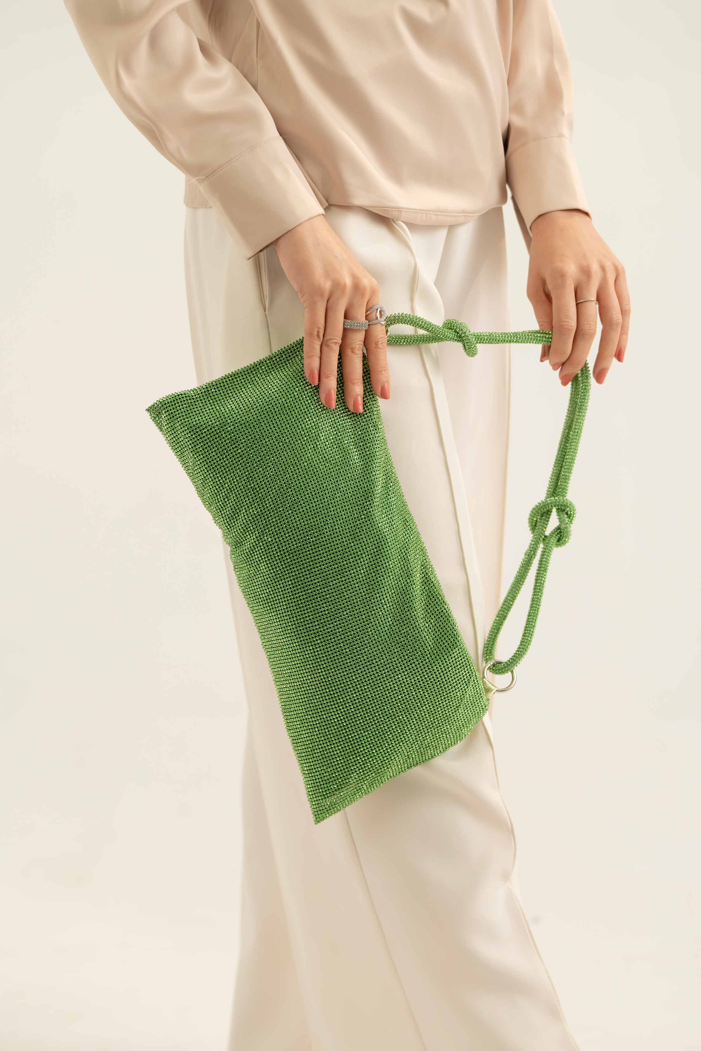 Green Clutch-441142104 for Women - Fashion Collection | Nishat | Shop Online