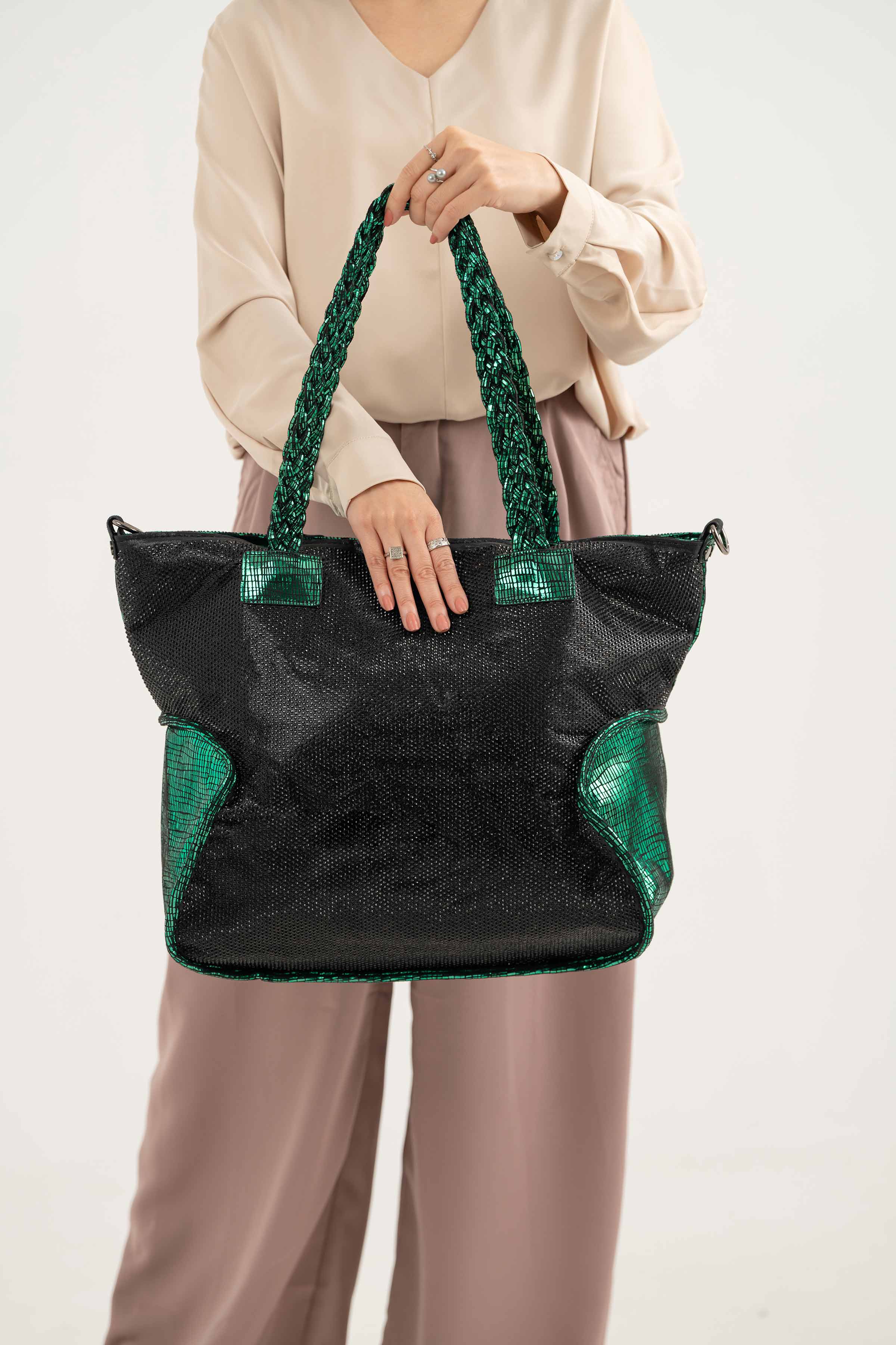 Green Hand Bag-441252104 for Women - Fashion Collection | Nishat | Shop Online