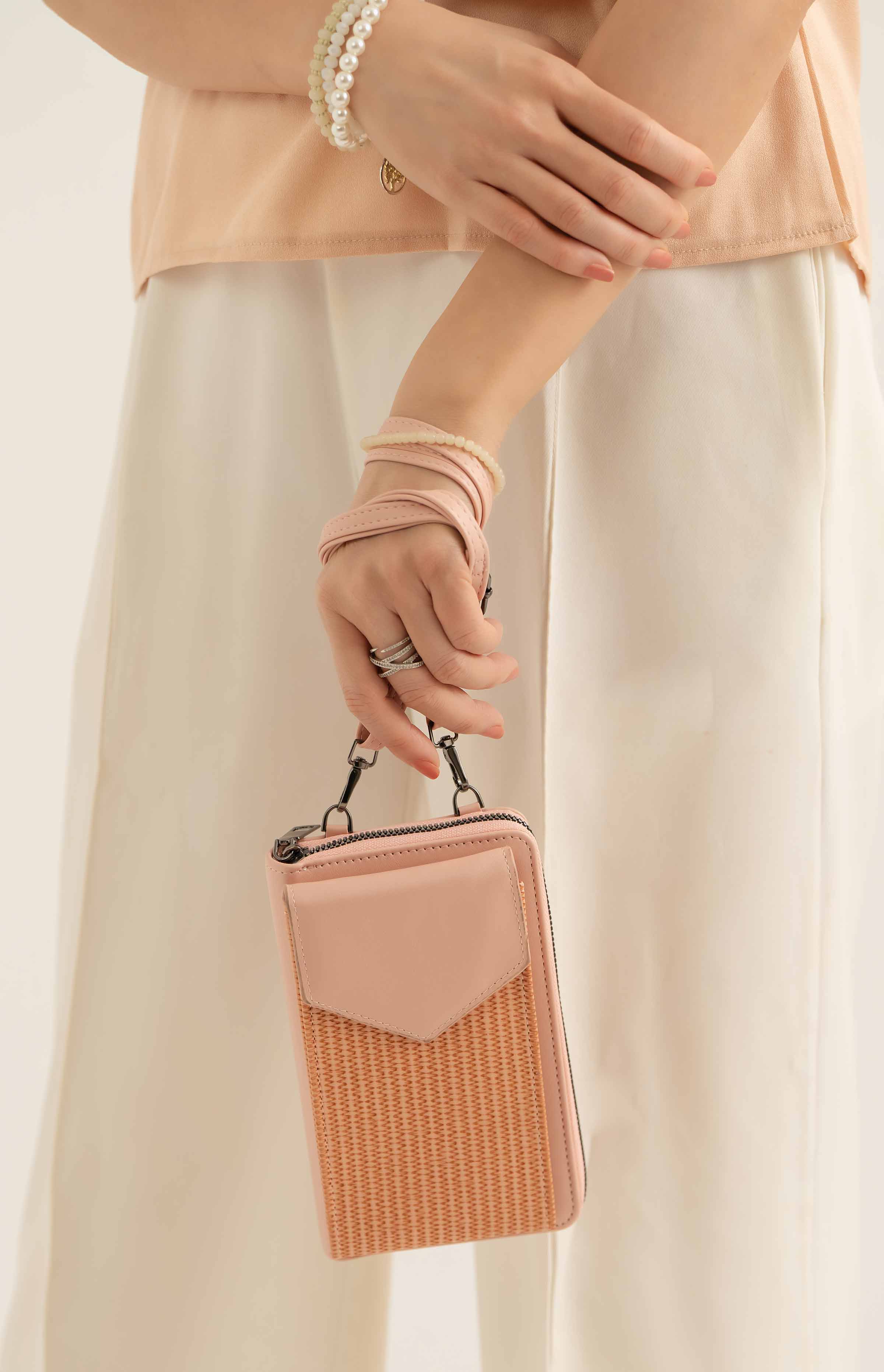 Pink Phone Bag-441342105 for Women - Fashion Collection | Nishat | Shop Online