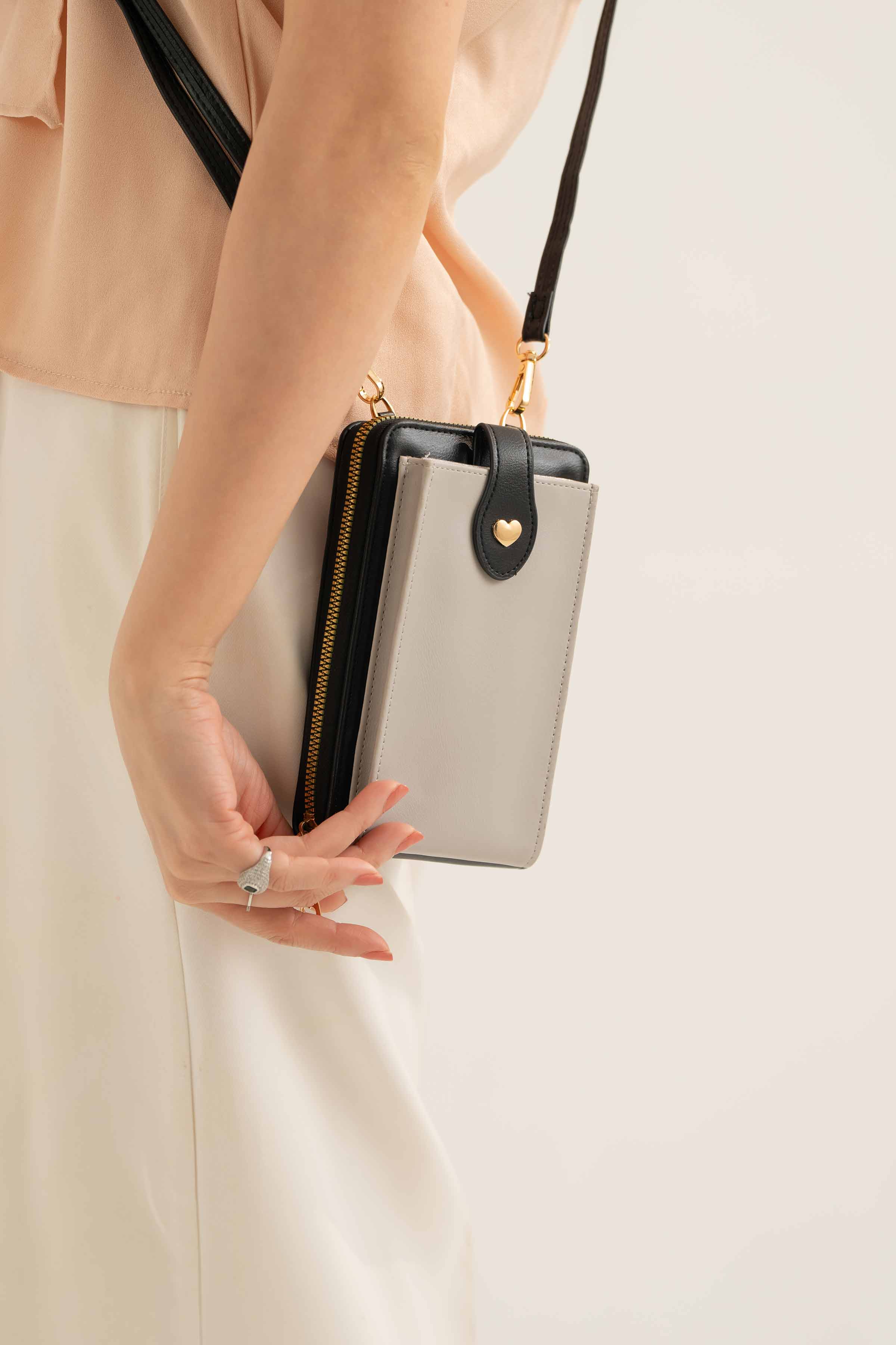 Black Phone Bag-441422103 for Women - Fashion Collection | Nishat | Shop Online