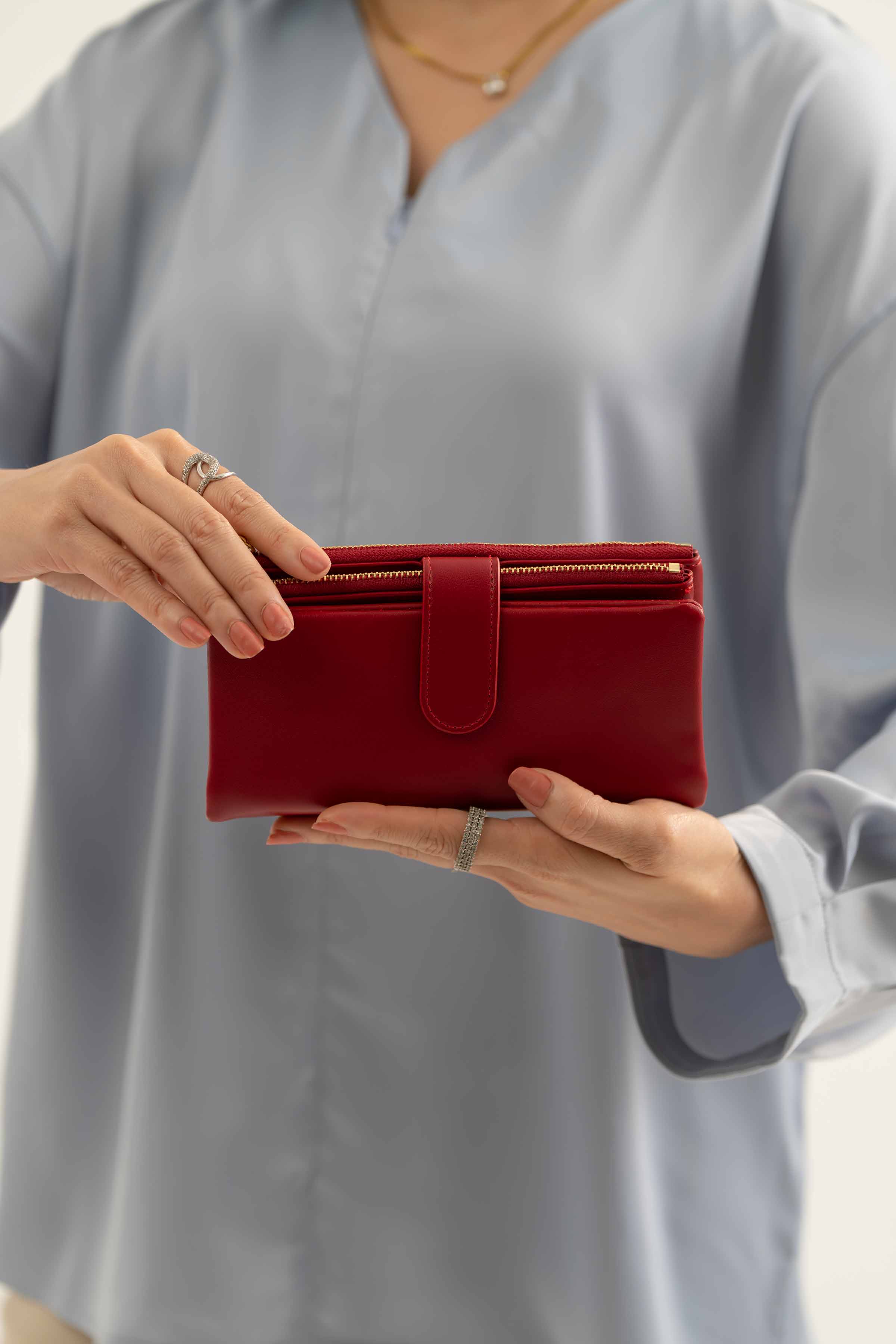 Red Wallet-441452101 for Women - Fashion Collection | Nishat | Shop Online