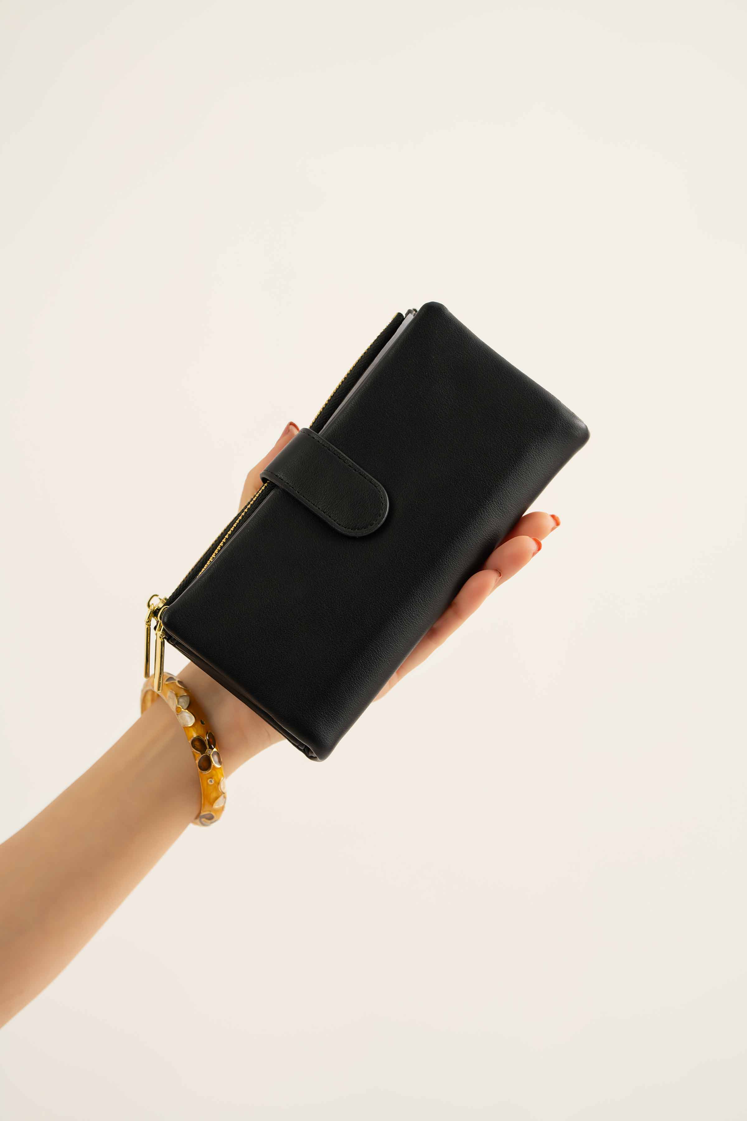 Black Wallet-441452103 for Women - Fashion Collection | Nishat | Shop Online