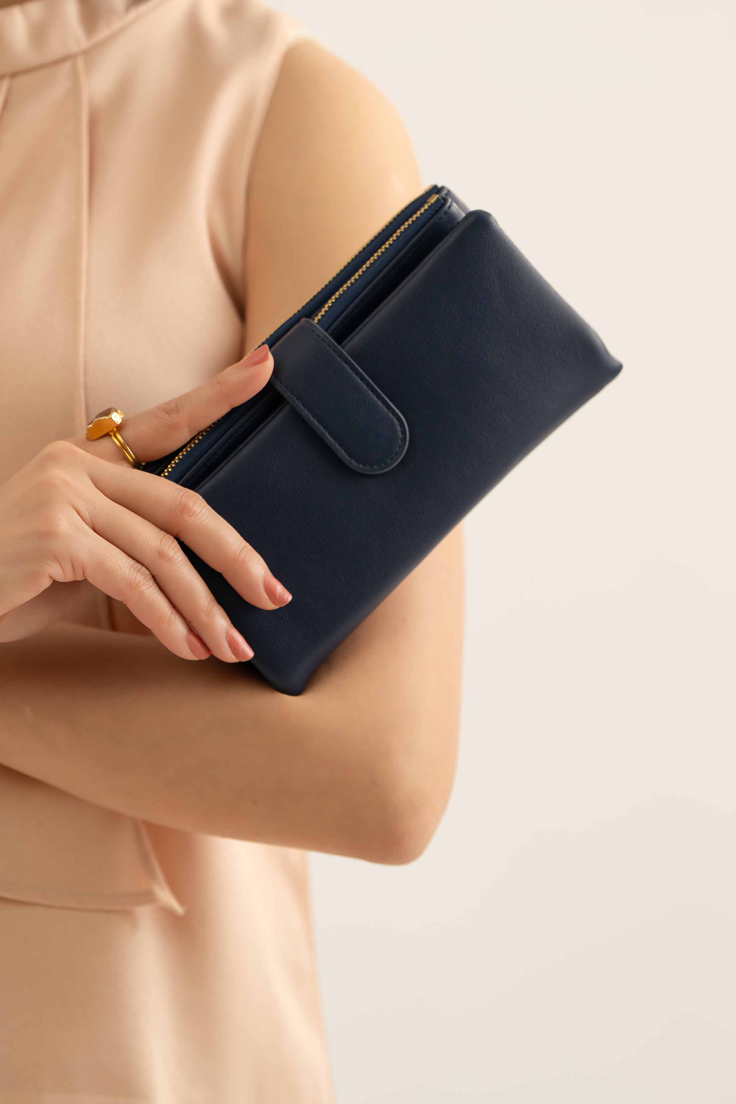 Navy Wallet-441452121 for Women - Fashion Collection | Nishat | Shop Online