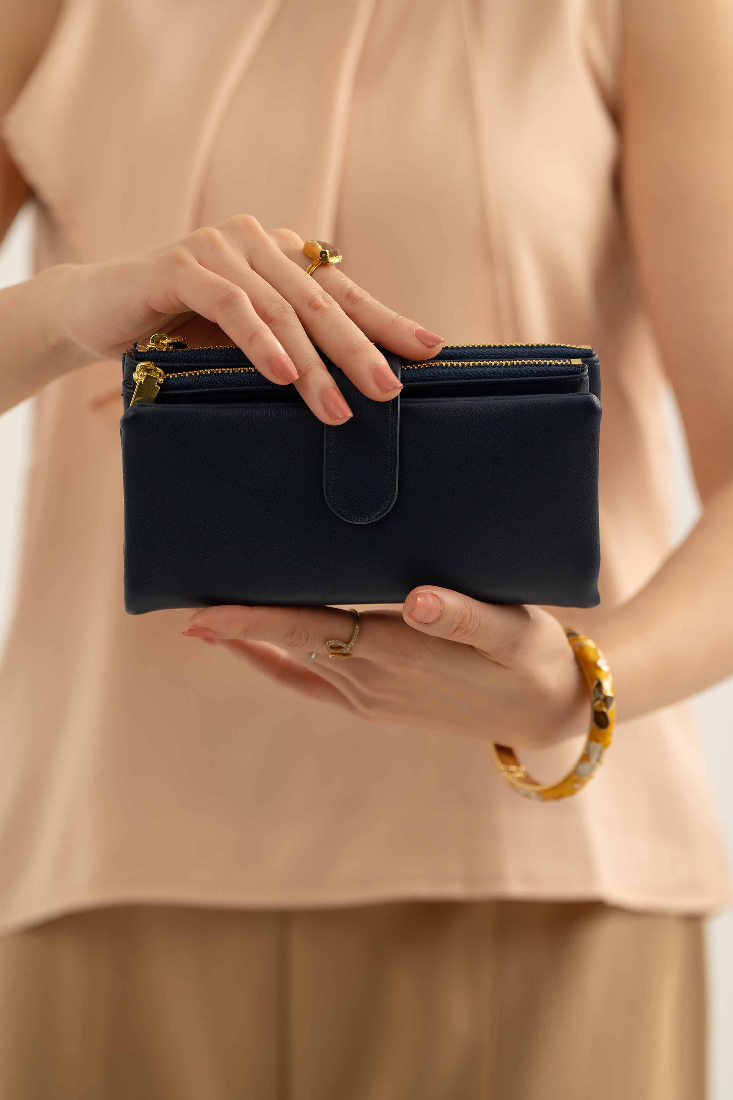 Navy Wallet-441452121 for Women - Fashion Collection | Nishat | Shop Online