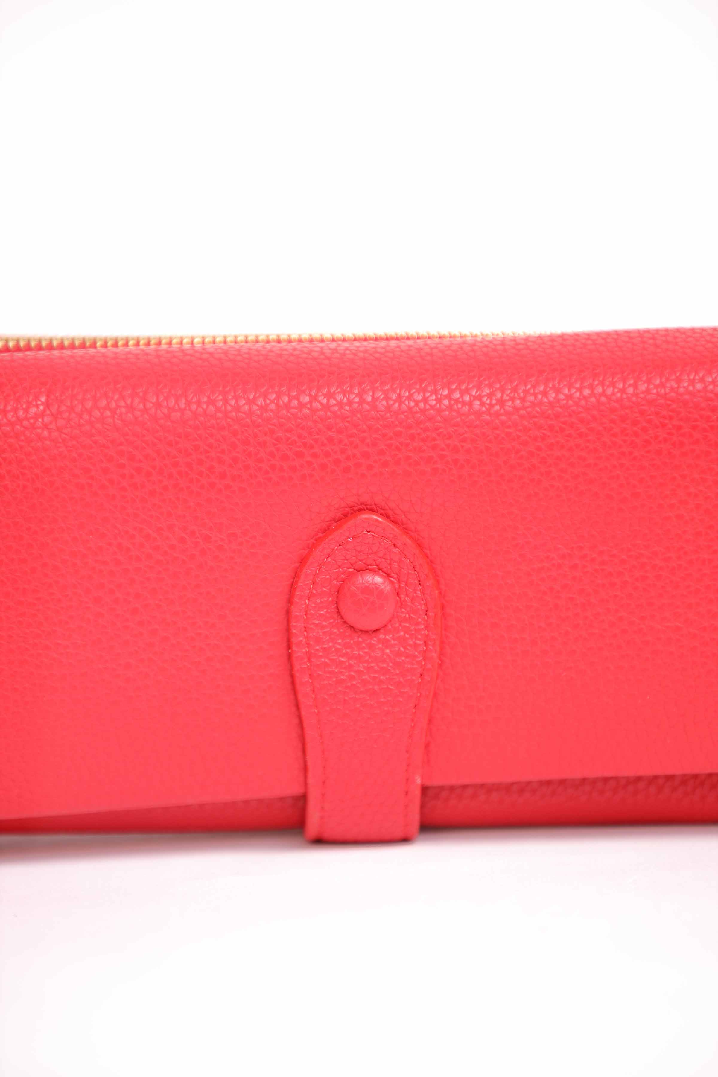Red Wallet-441552101 for Women - Fashion Collection | Nishat | Shop Online