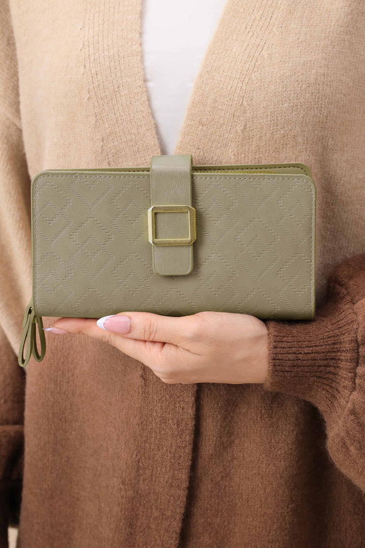 Green Wallet-441562104-for Women - Bag Winter Collection | Nishat | Shop Online