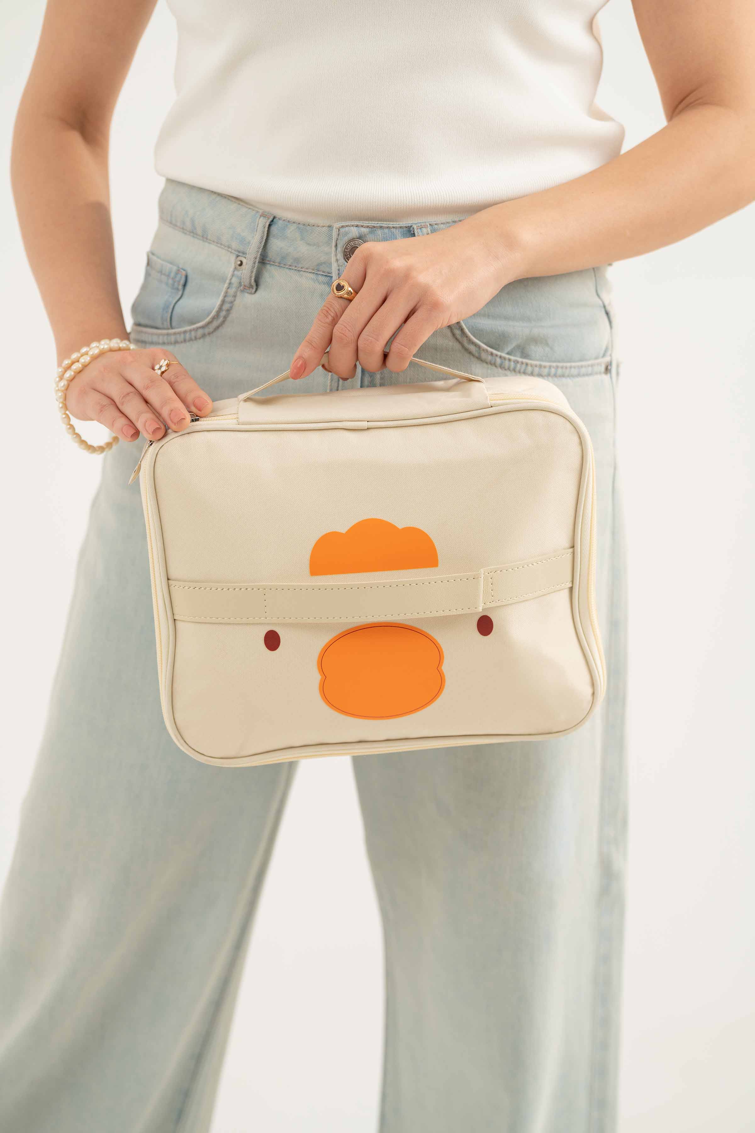 Off White Vanity Bag-441902107 for Women - Fashion Collection | Nishat | Shop Online