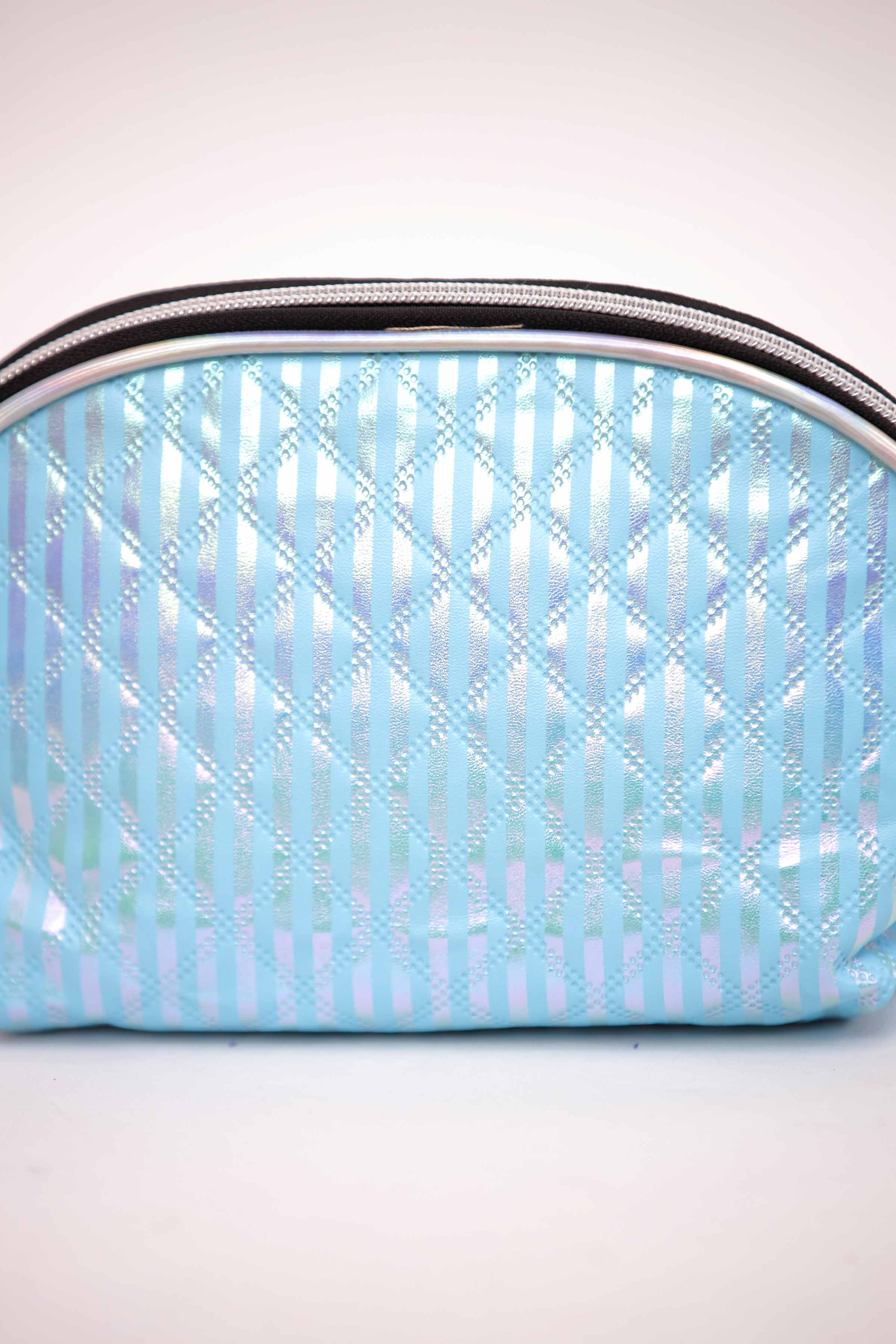 Green Vanity Bag-442182104 for Women - Fashion Collection | Nishat | Shop Online