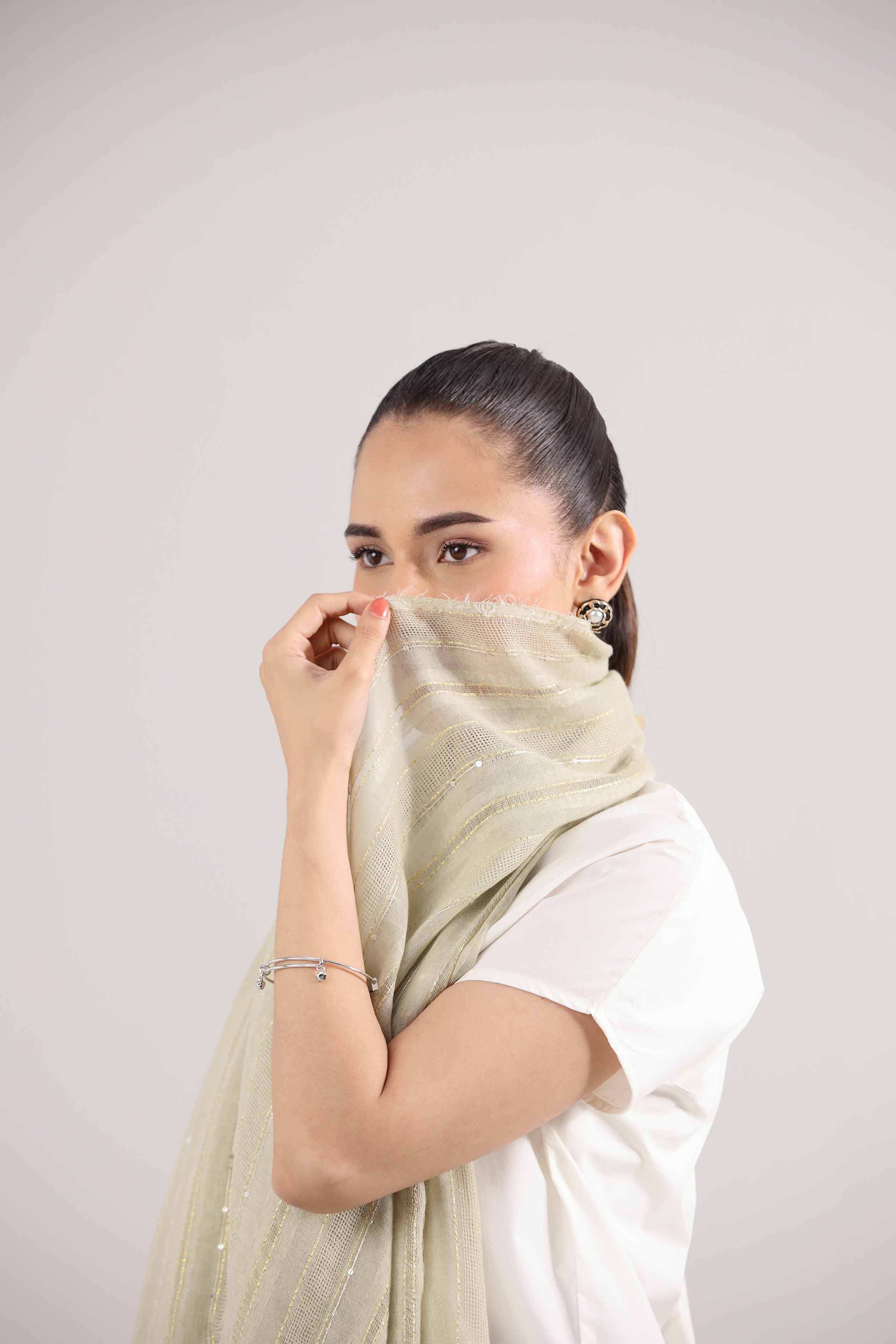 Yellow Women Scarf-442402102 for Women – Scarf Collection | Nishat | Shop Online