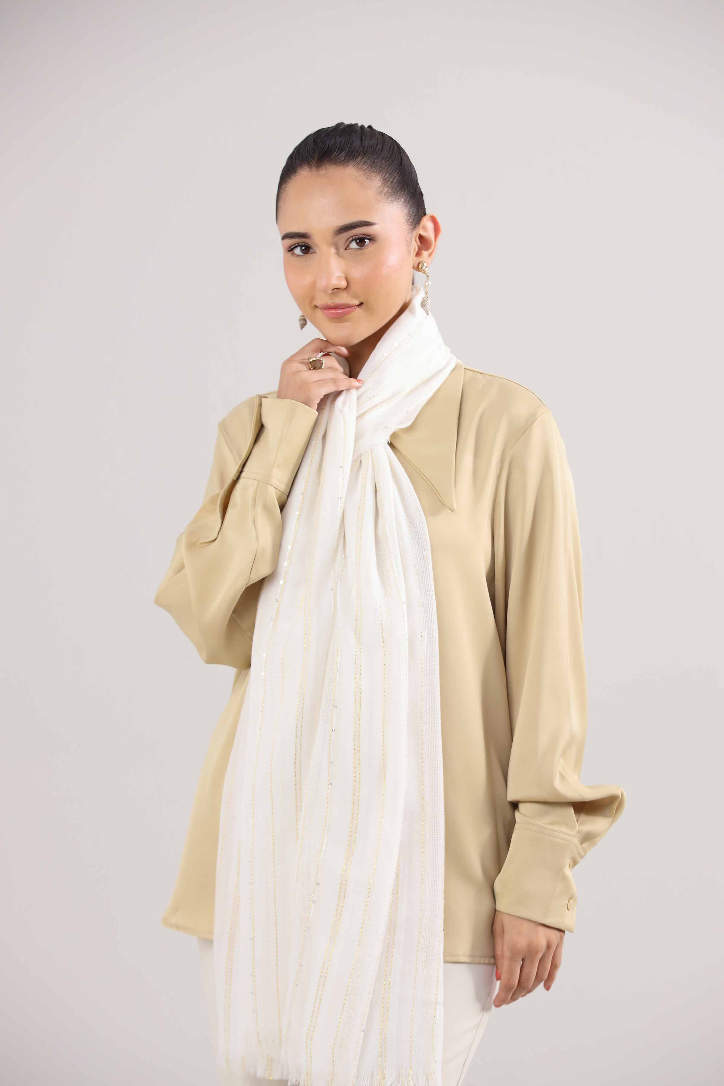 Off White Women Scarf-442402107 for Women – Scarf Collection | Nishat | Shop Online
