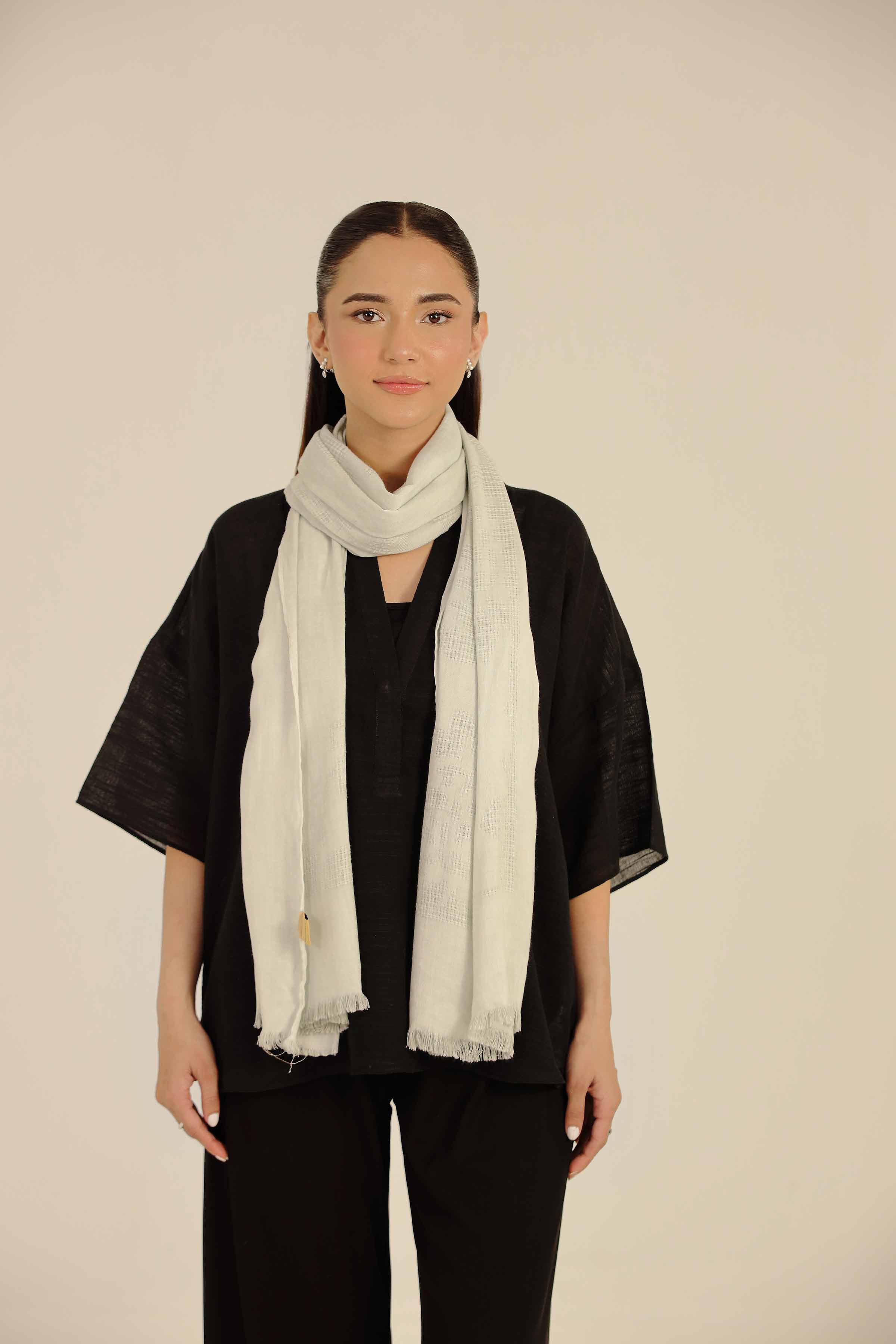 Grey Women Scarf-442692111 for Women - Fashion Collection | Nishat | Shop Online