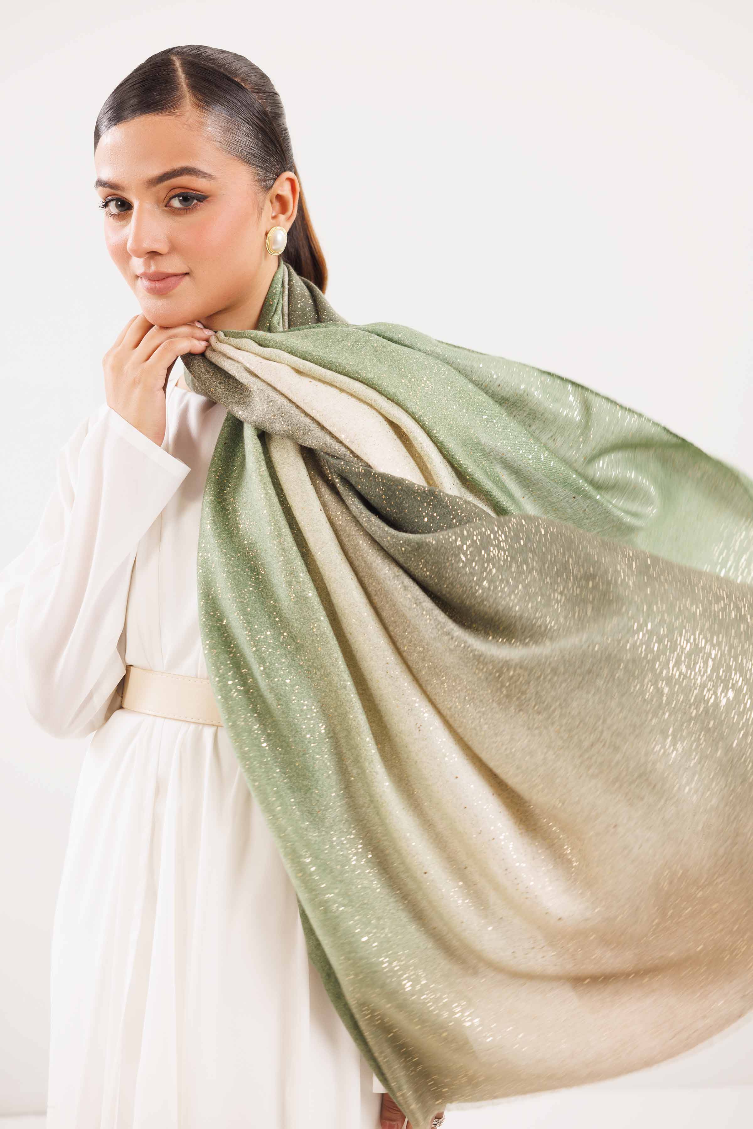Green Women Scarf-442732104 for Women – Scarf Collection | Nishat | Shop Online