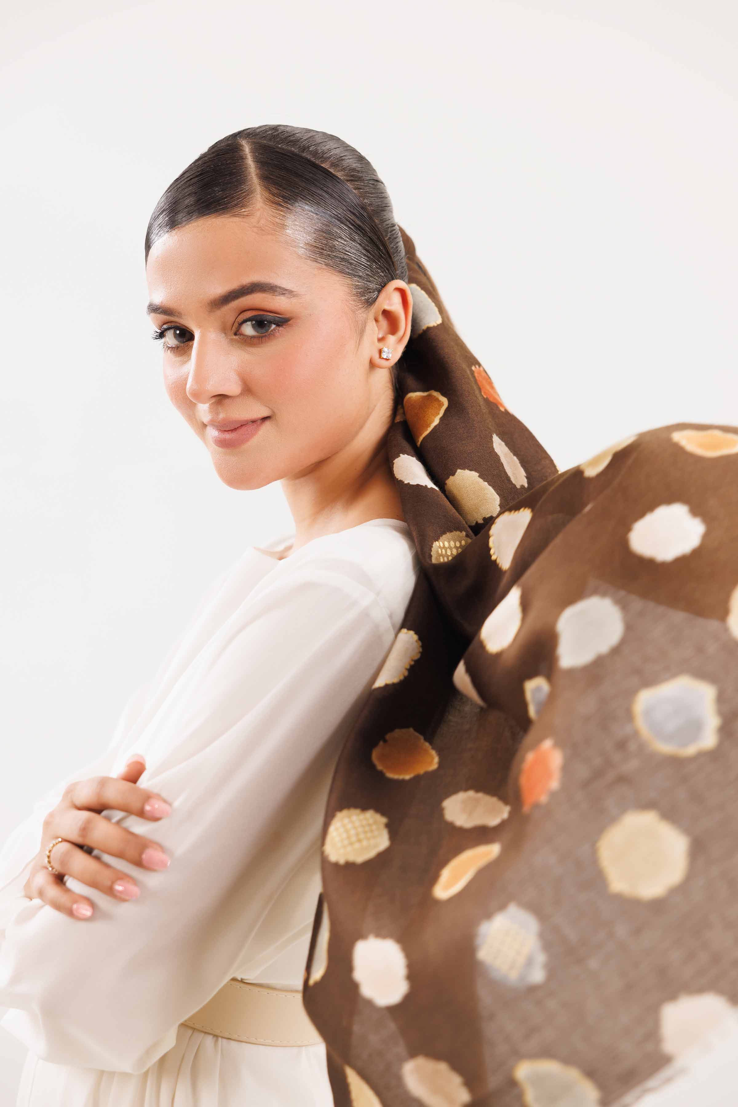 Coffee Women Scarf-442742117 for Women – Scarf Collection | Nishat | Shop Online