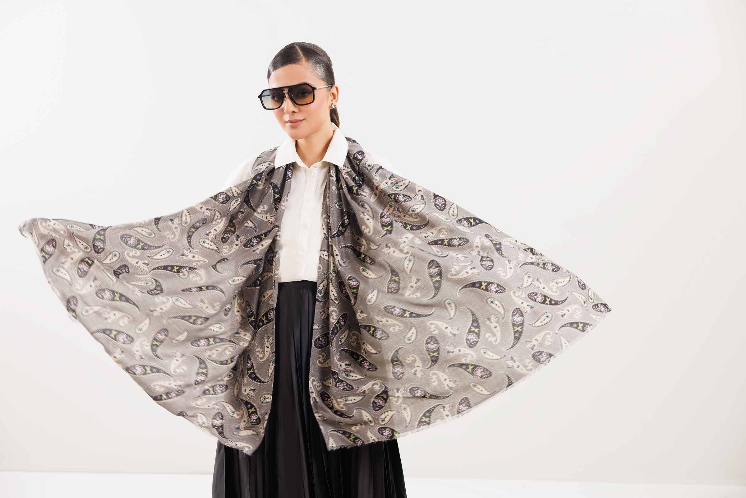 Grey Women Scarf-442752111 for Women – Scarf Collection | Nishat | Shop Online