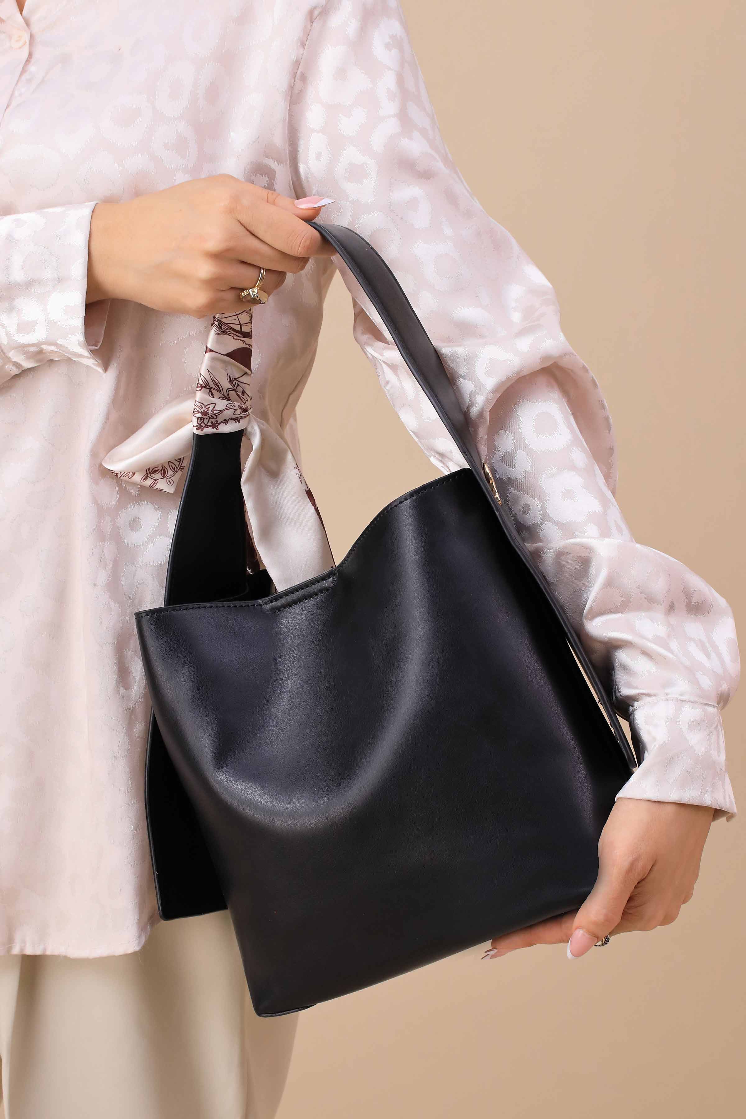 Black Shoulder Bag-443242103-for Women - Bag Winter Collection | Nishat | Shop Online