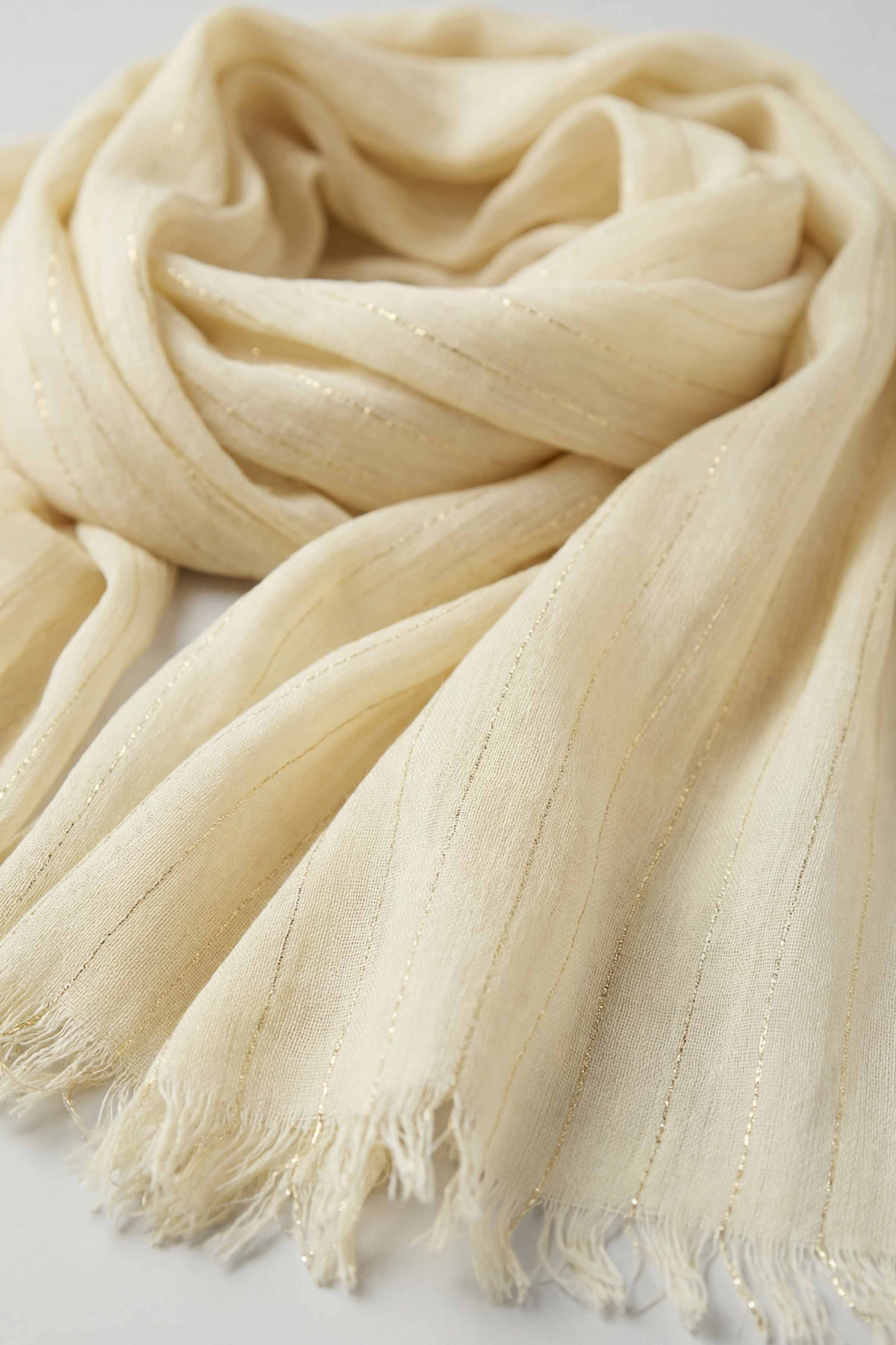 Off White Women Scarf-443422107