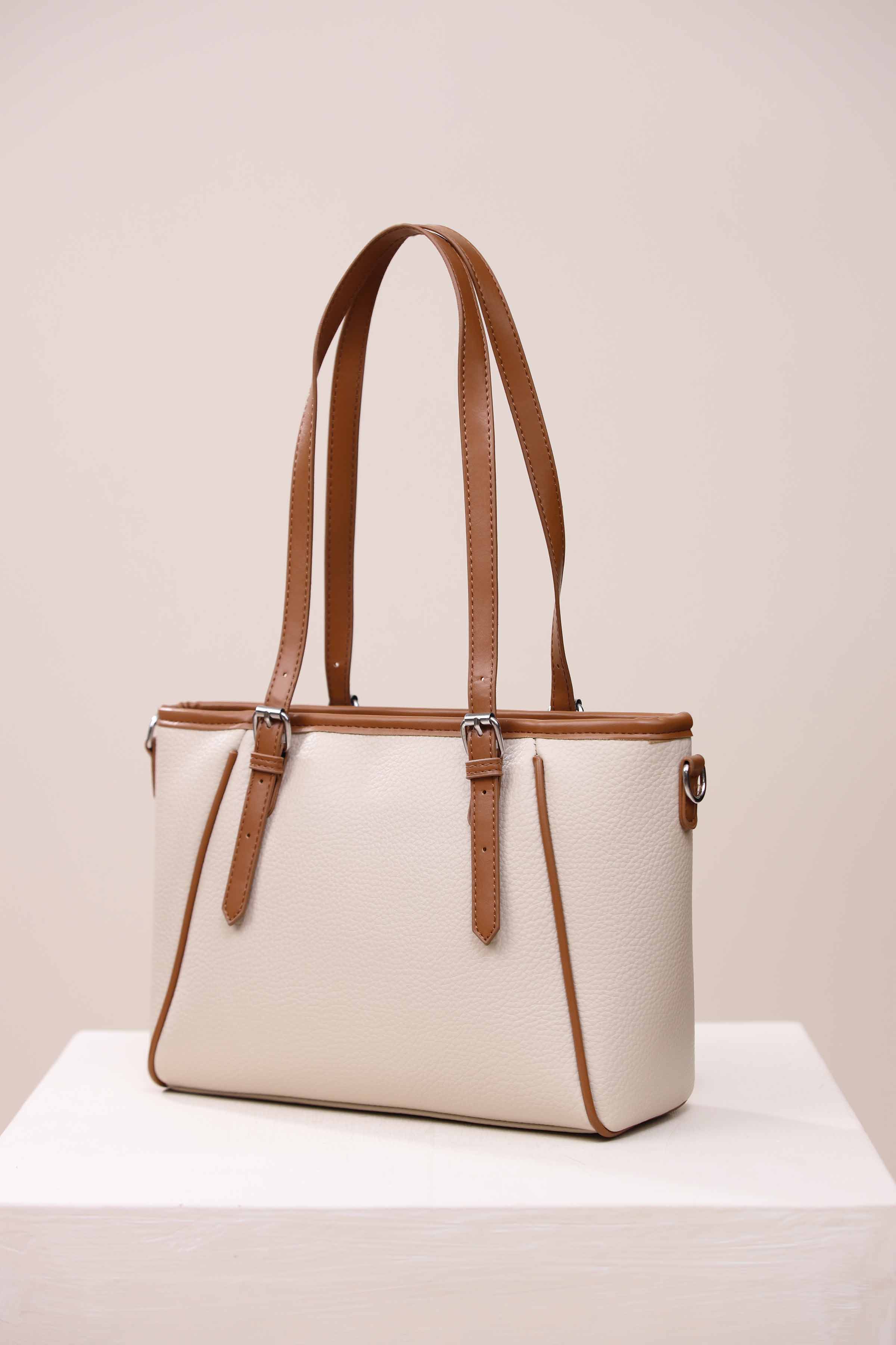 Off White Tote Bag-443532107 for Women - Bag Collection | Nishat | Shop Online