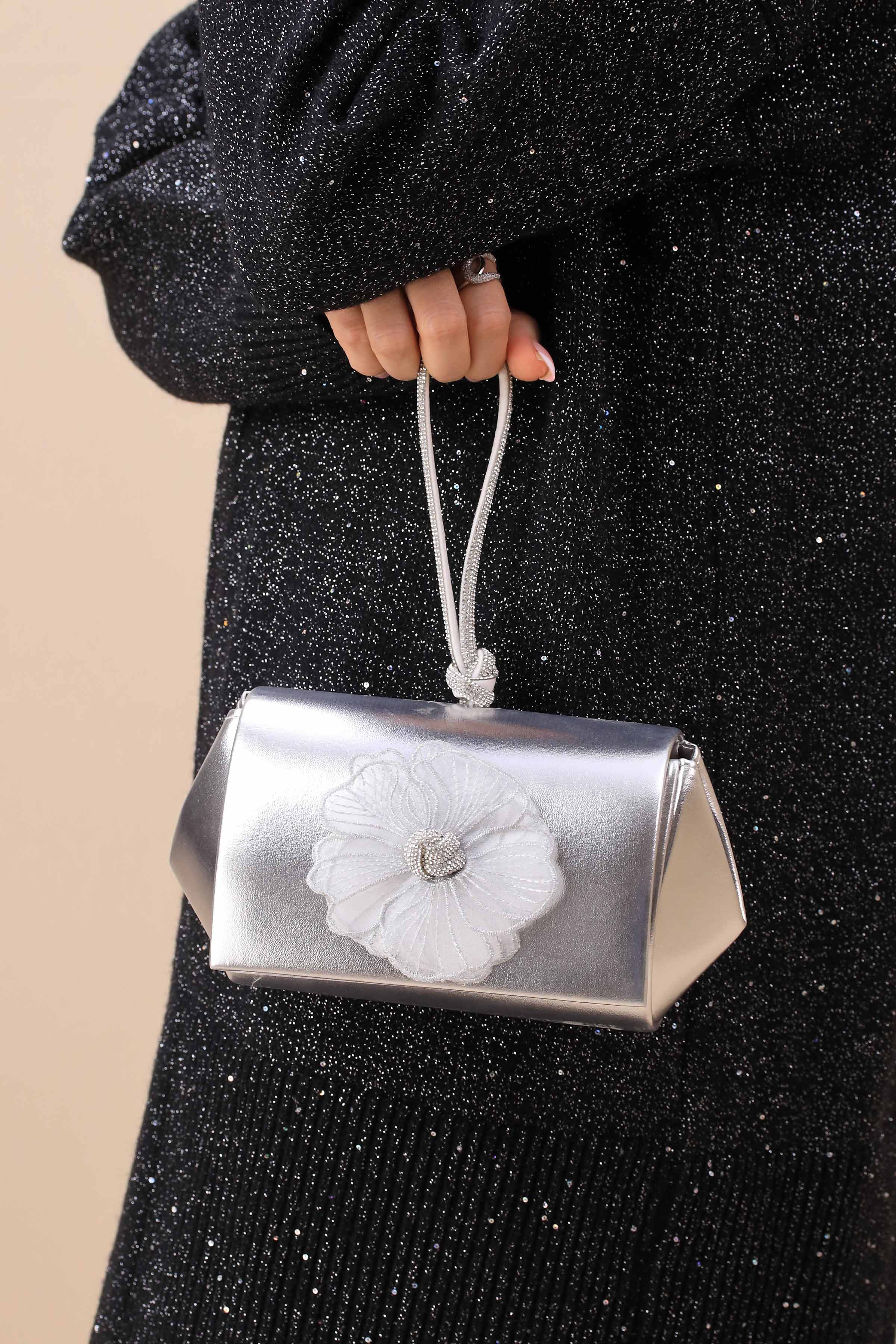 Silver Clutch-444092120-for Women - Bag Winter Collection | Nishat | Shop Online