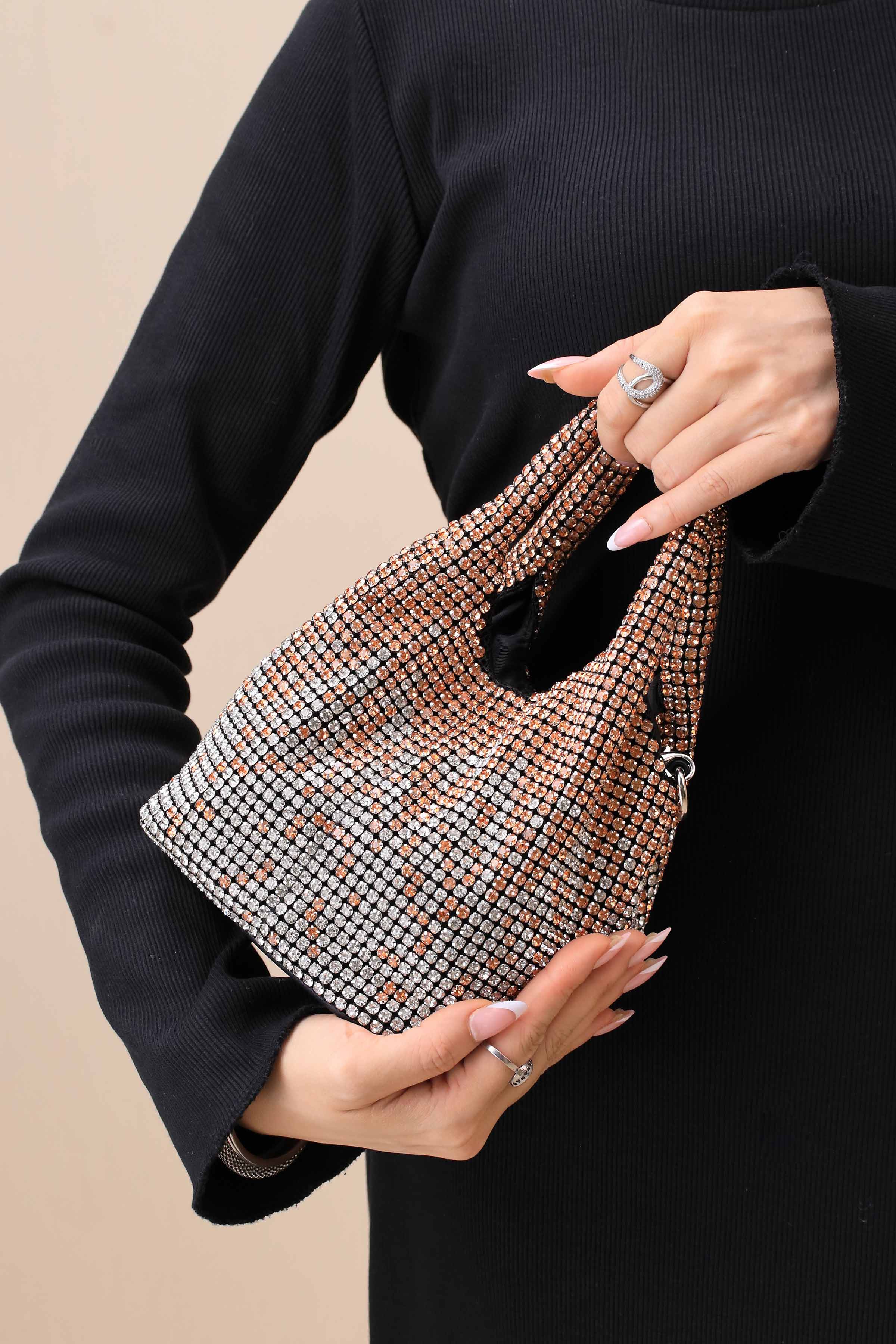 Gradient Champ Clutch-444182110-for Women - Bag Winter Collection | Nishat | Shop Online