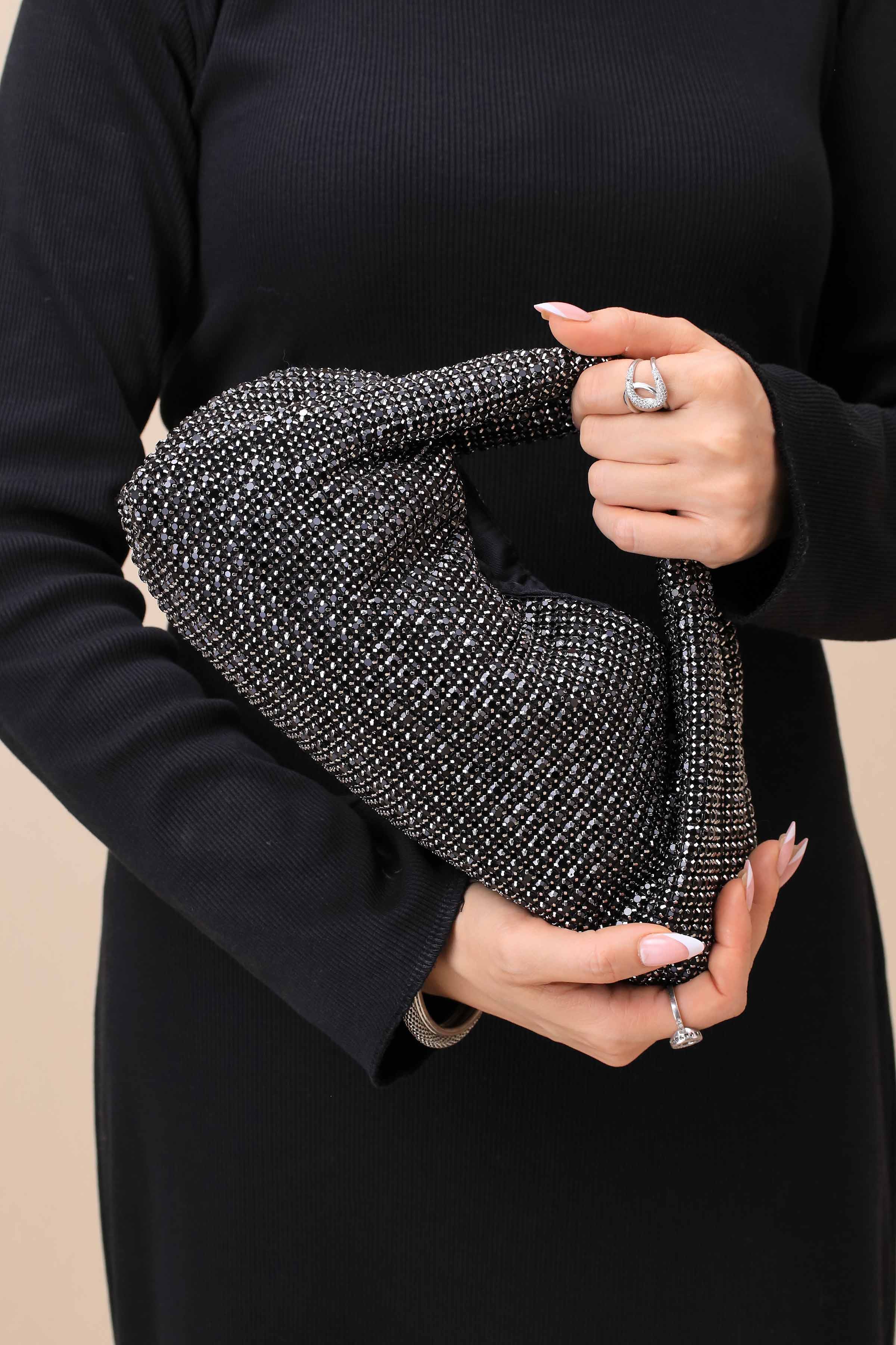 Black Clutch-444252103-for Women - Bag Winter Collection | Nishat | Shop Online