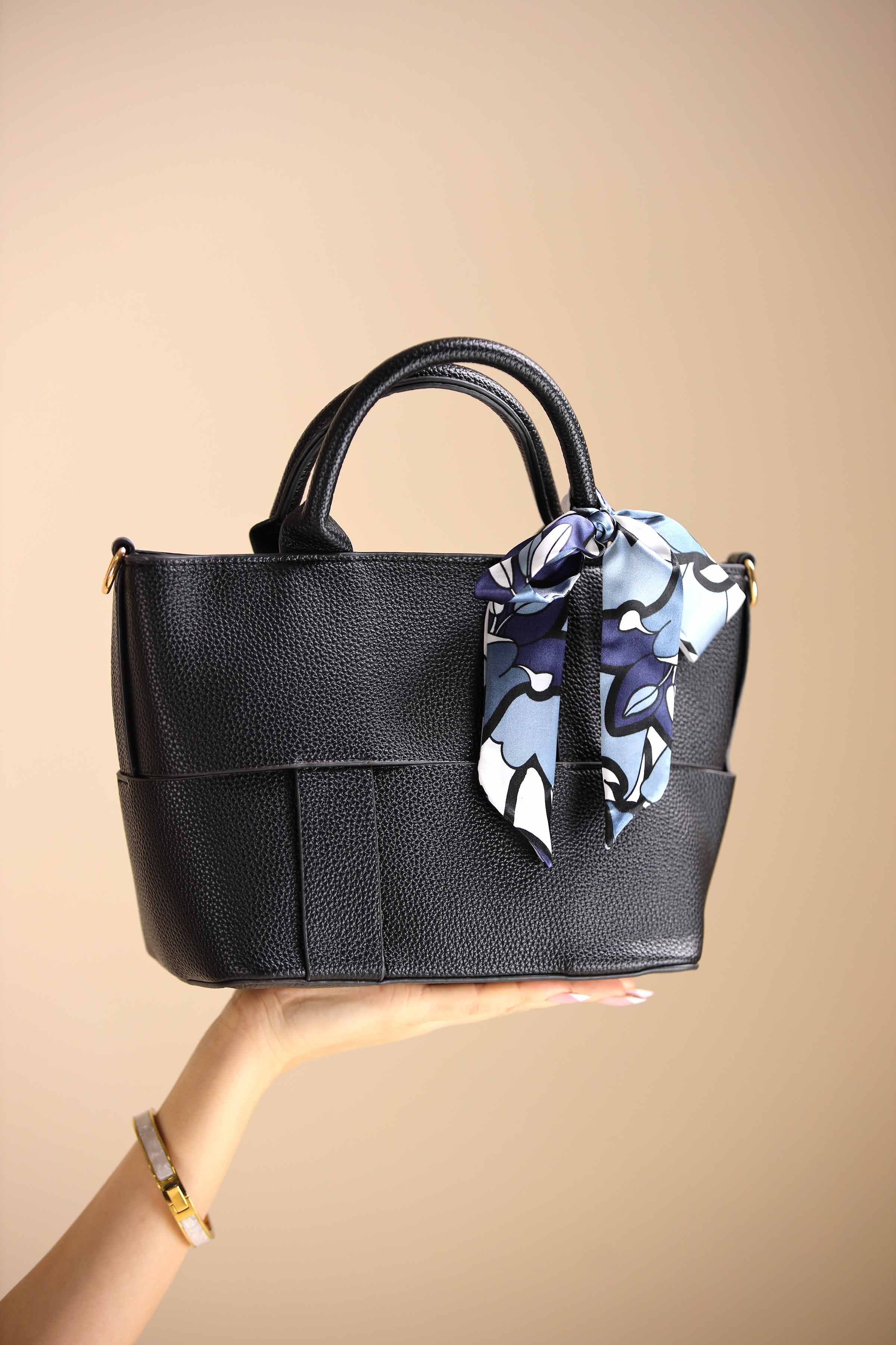 Black Shoulder Bag-444392103 for Women - Bag Winter Collection | Nishat | Shop Online
