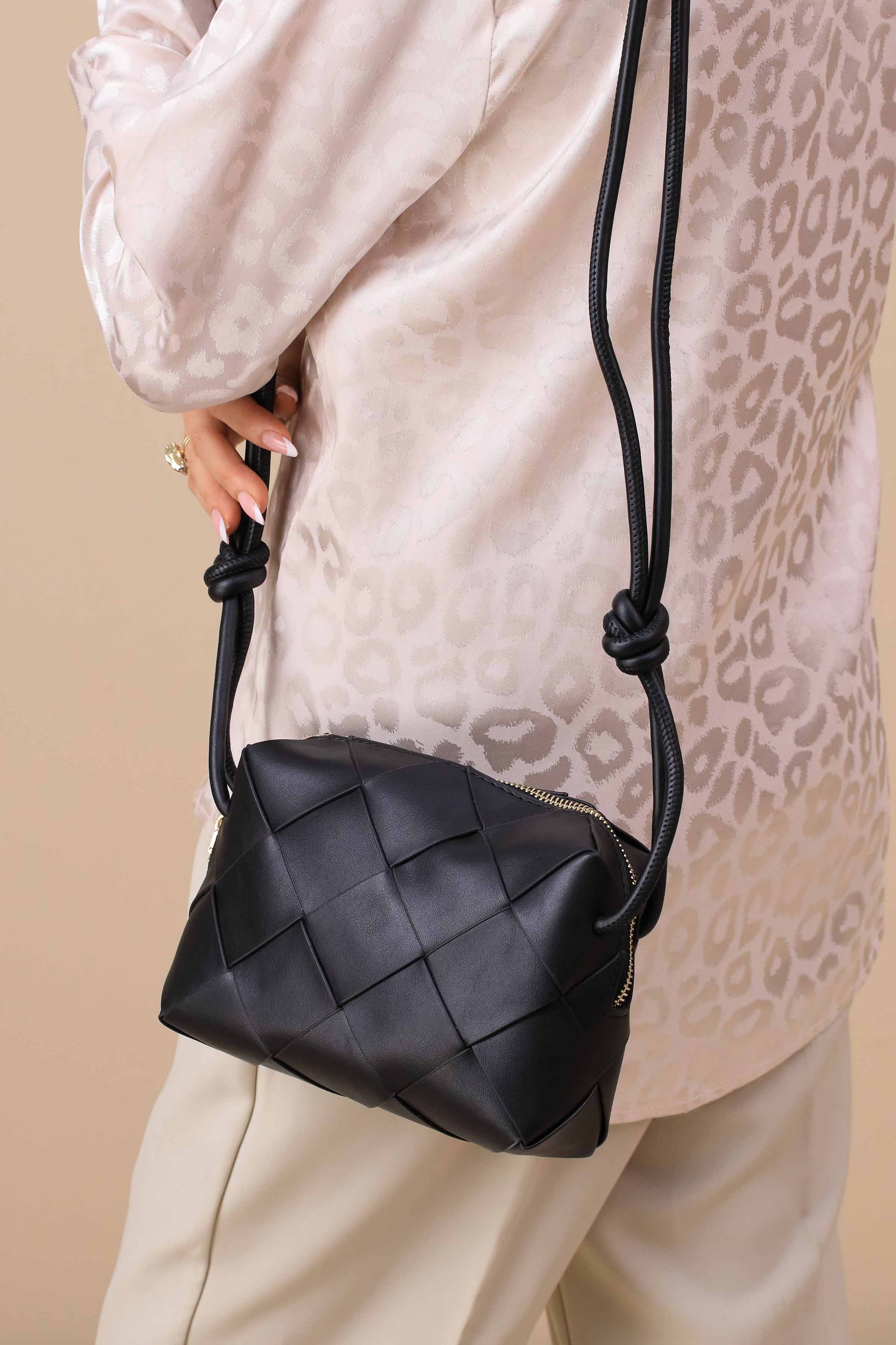 Black Clutch-444752103-for Women - Bag Winter Collection | Nishat | Shop Online