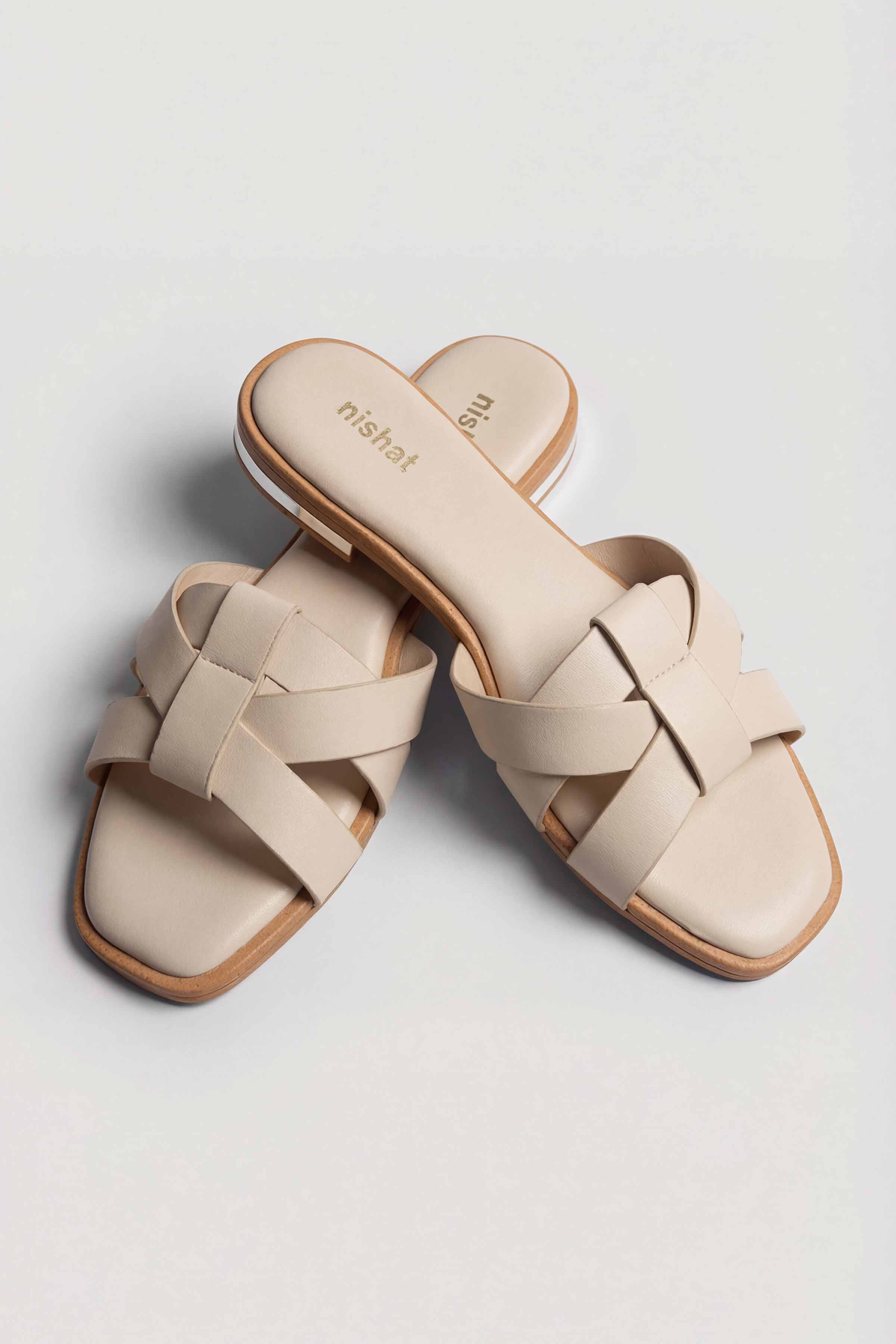 White Chappal-445202912 for Women - Fashion Collection | Nishat | Shop Online