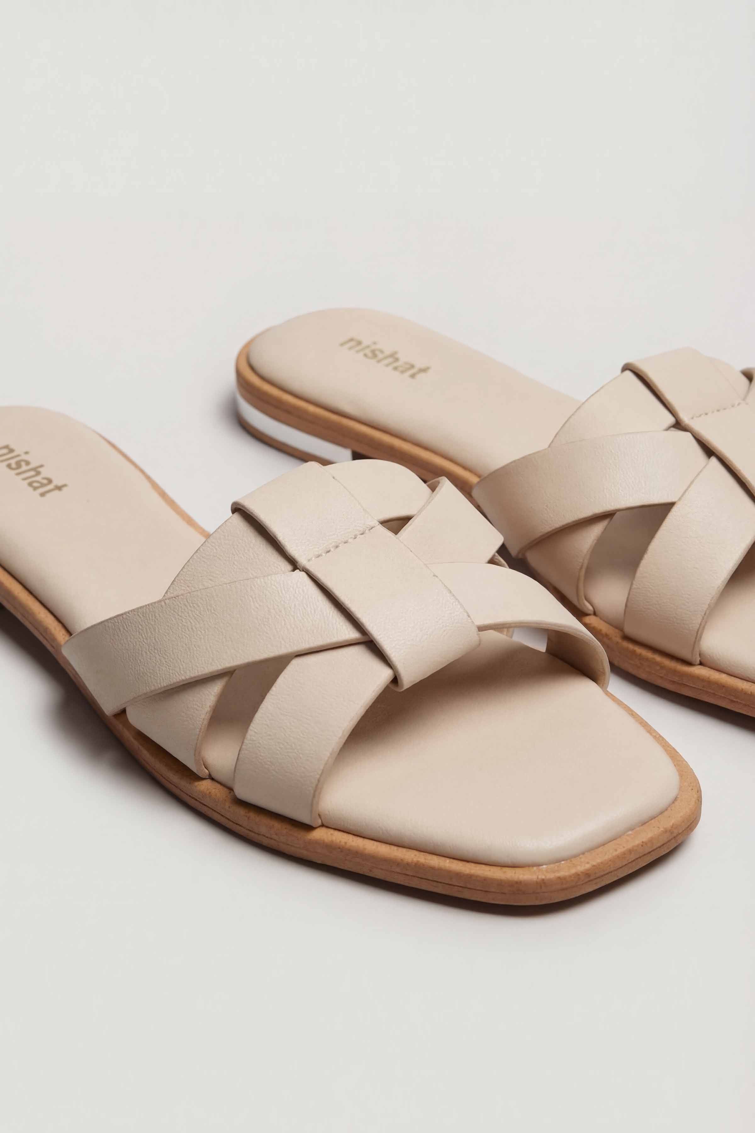 White Chappal-445202912 for Women - Fashion Collection | Nishat | Shop Online