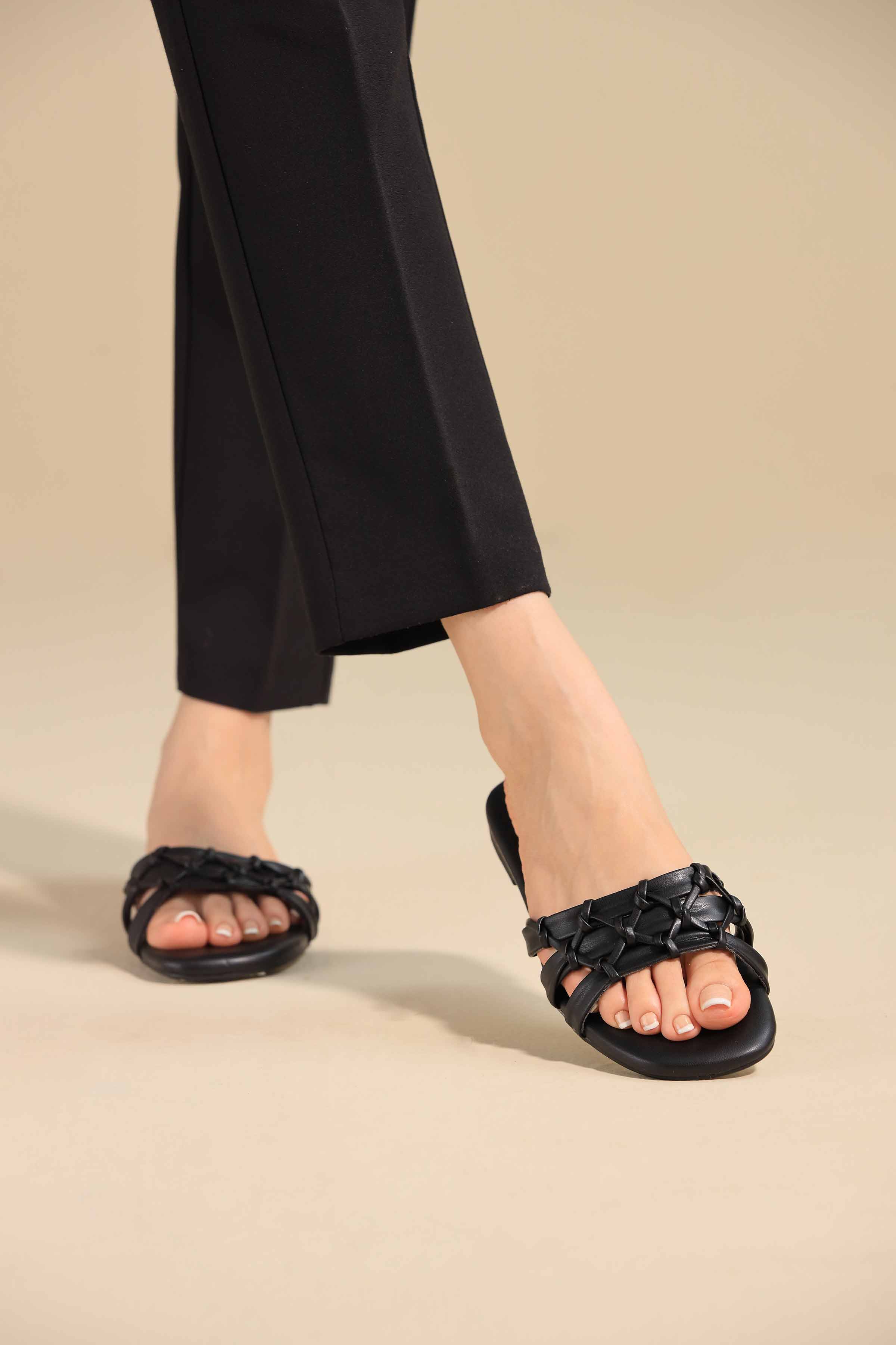 Black Chappal-445222903 -  for Women - Shoes Collection | Nishat | Shop Online