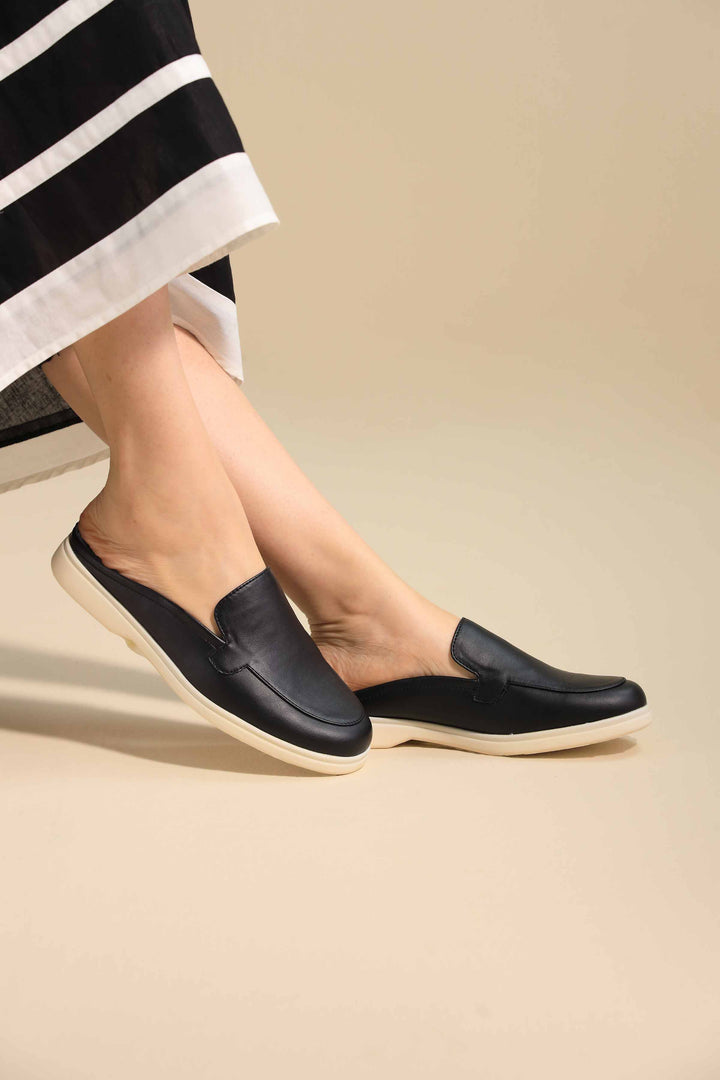 Black Pumps-445362903 -  for Women - Shoes Collection | Nishat | Shop Online