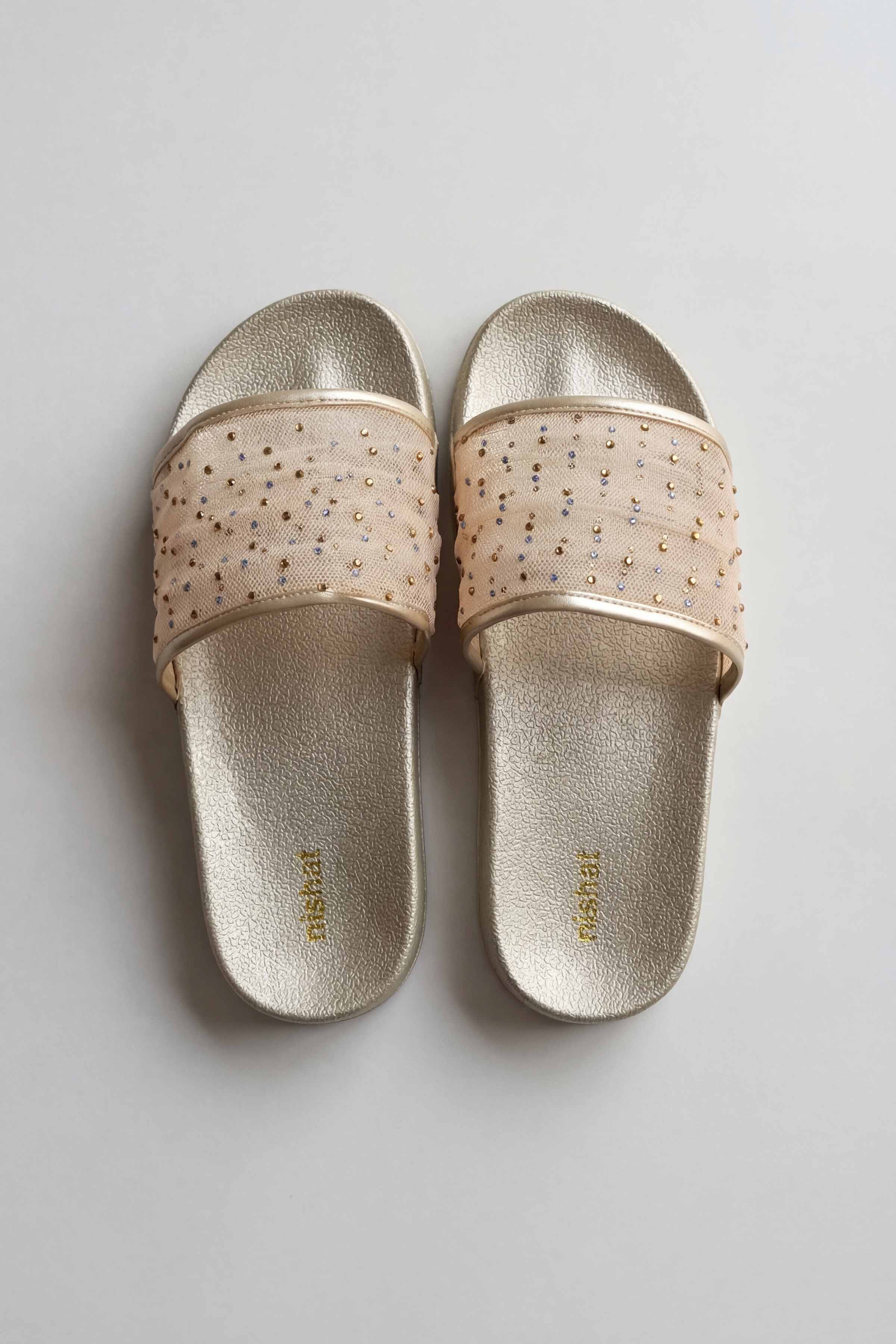 Gold Chappal-445412919 for Women - Fashion Collection | Nishat | Shop Online
