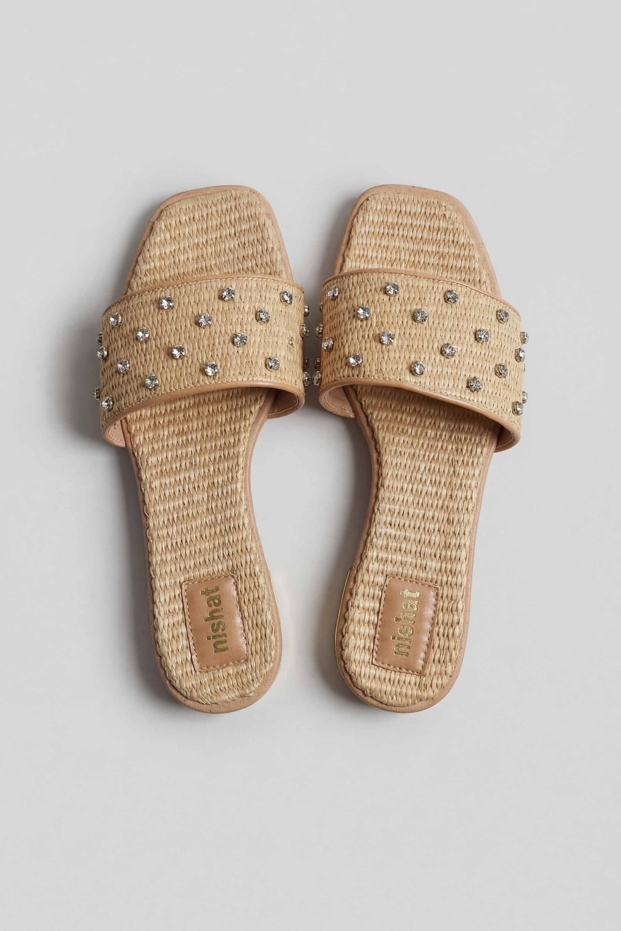 Beige Chappal-445422918 for Women - Fashion Collection | Nishat | Shop Online