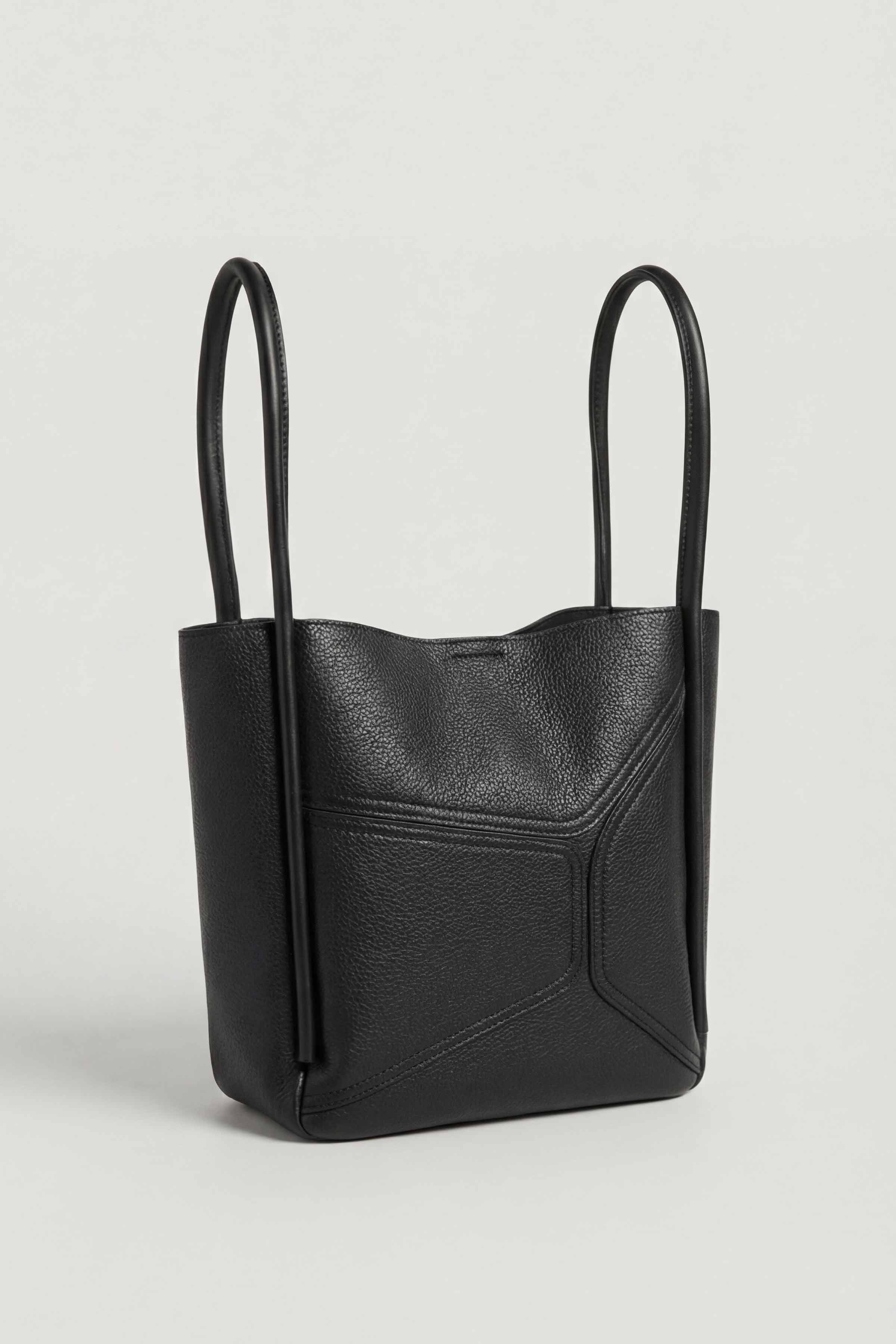 Black Shoulder Bag-445432103