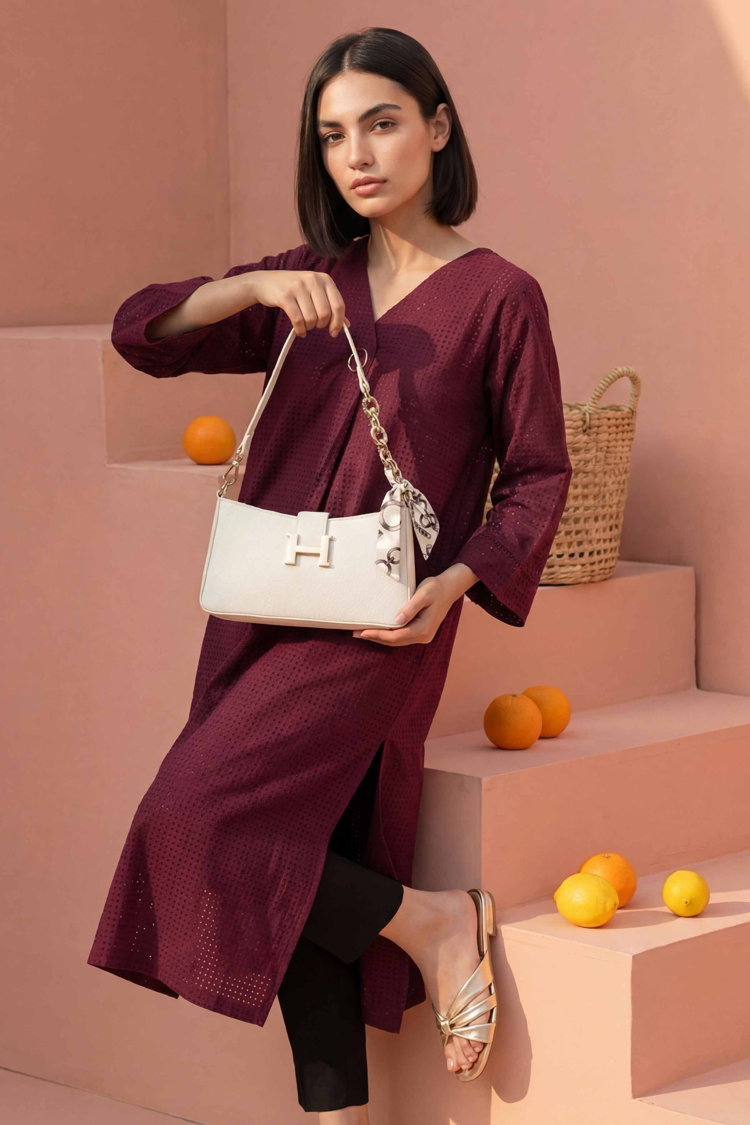 White Shoulder Bag-445562112