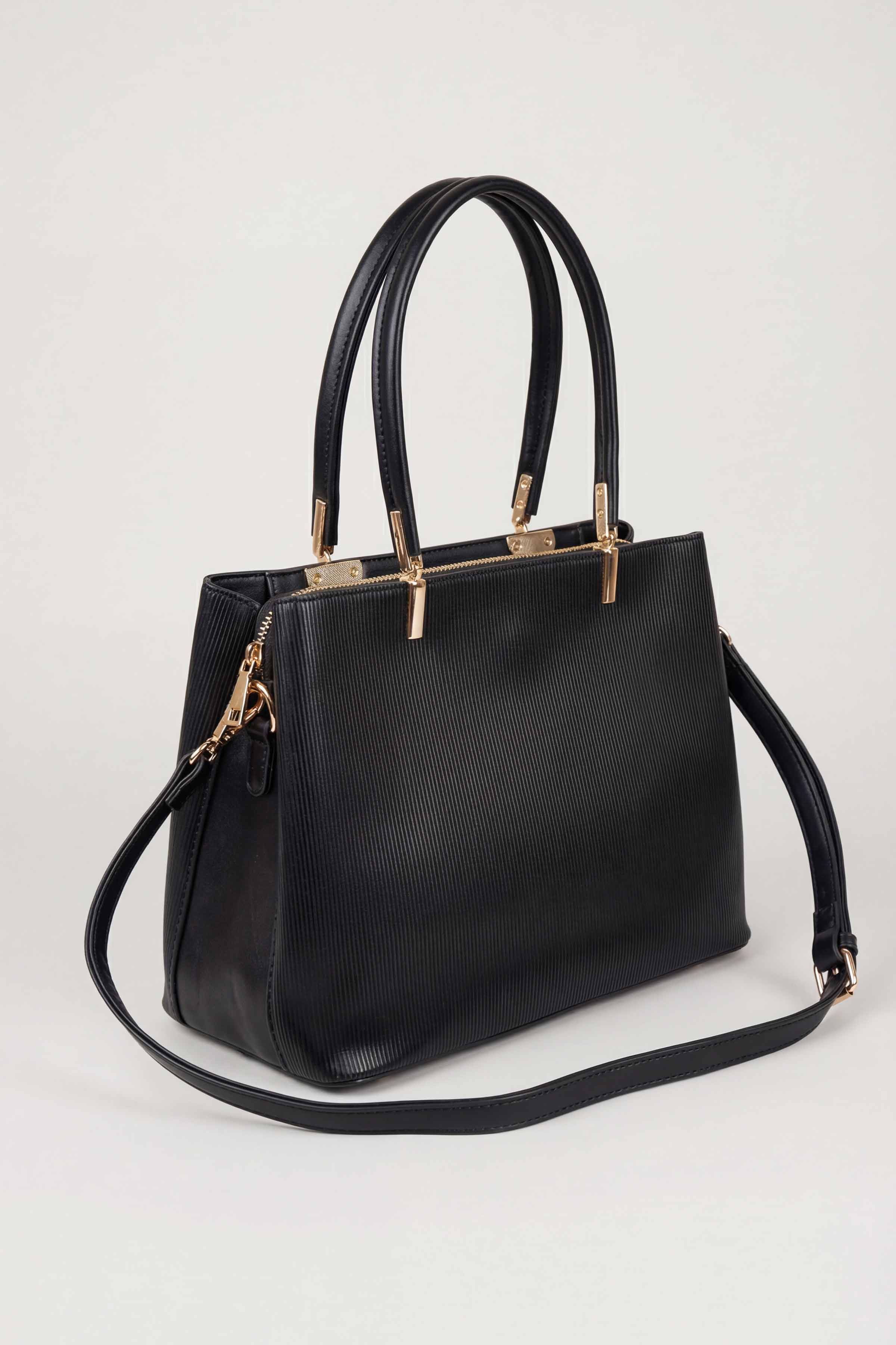 Black Shoulder Bag-445662103  for Women - Fashion Collection | Nishat | Shop Online