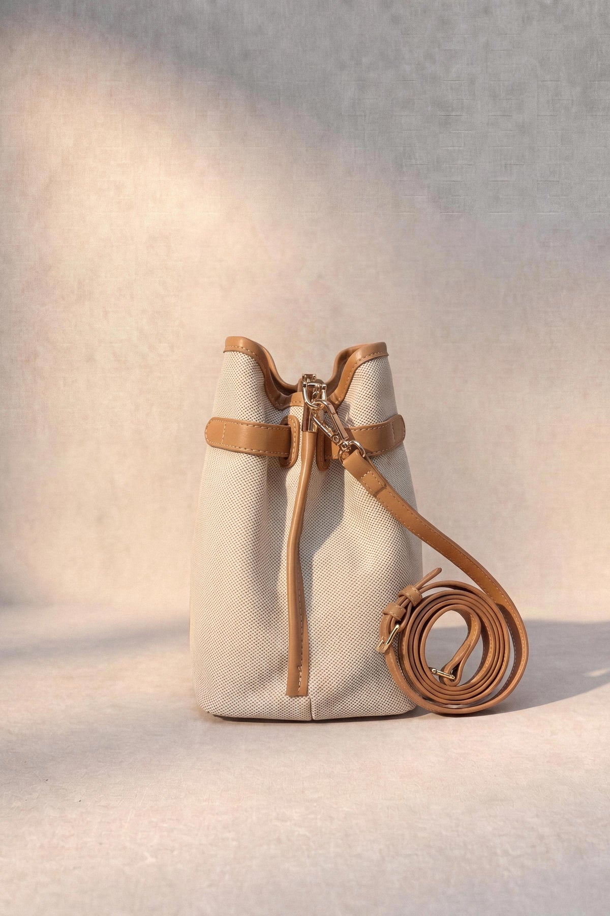 Camel Shoulder Bag-445832129