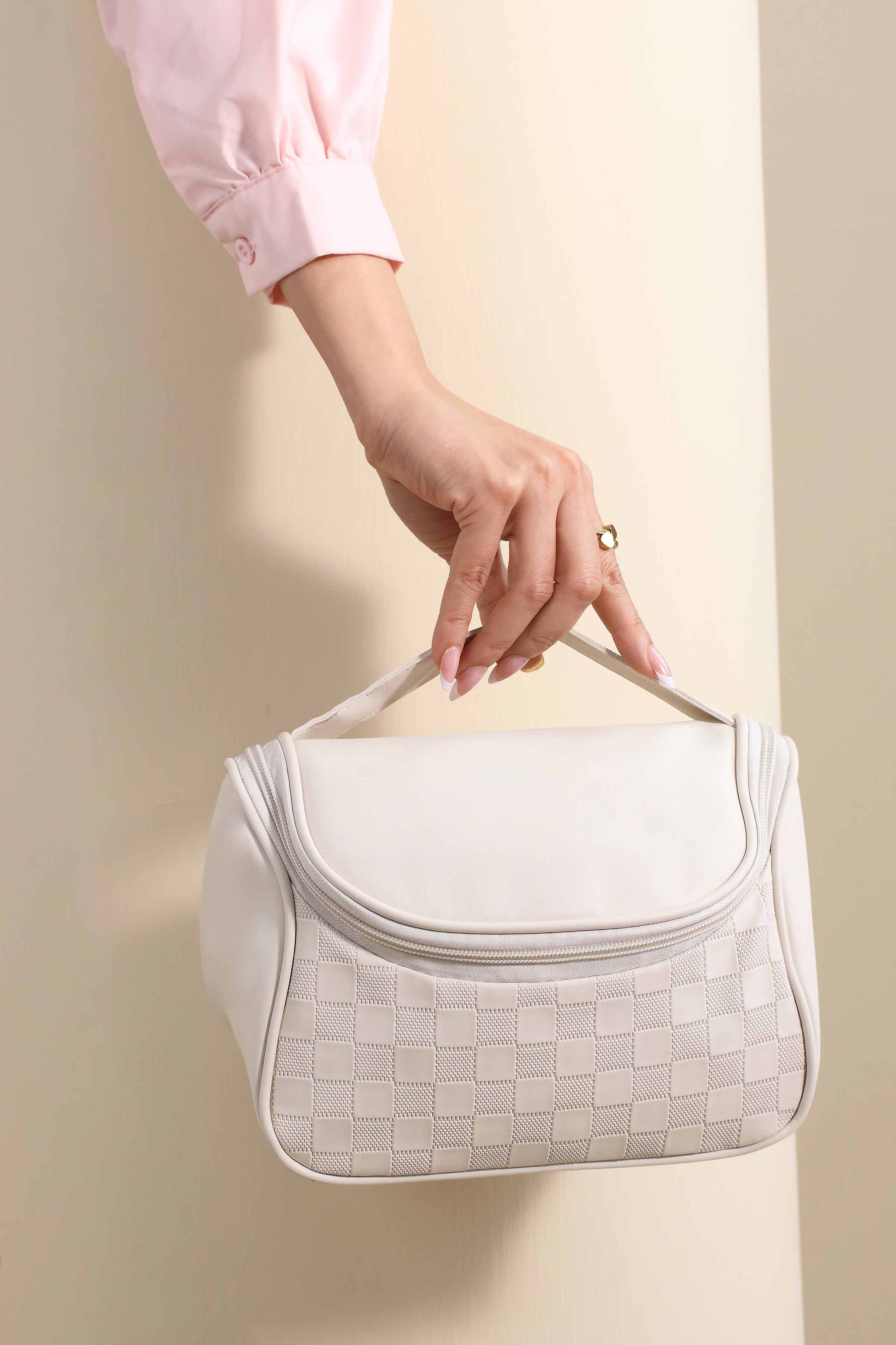 White Vanity Bag-445912112 for Women - Bag Winter Collection | Nishat | Shop Online