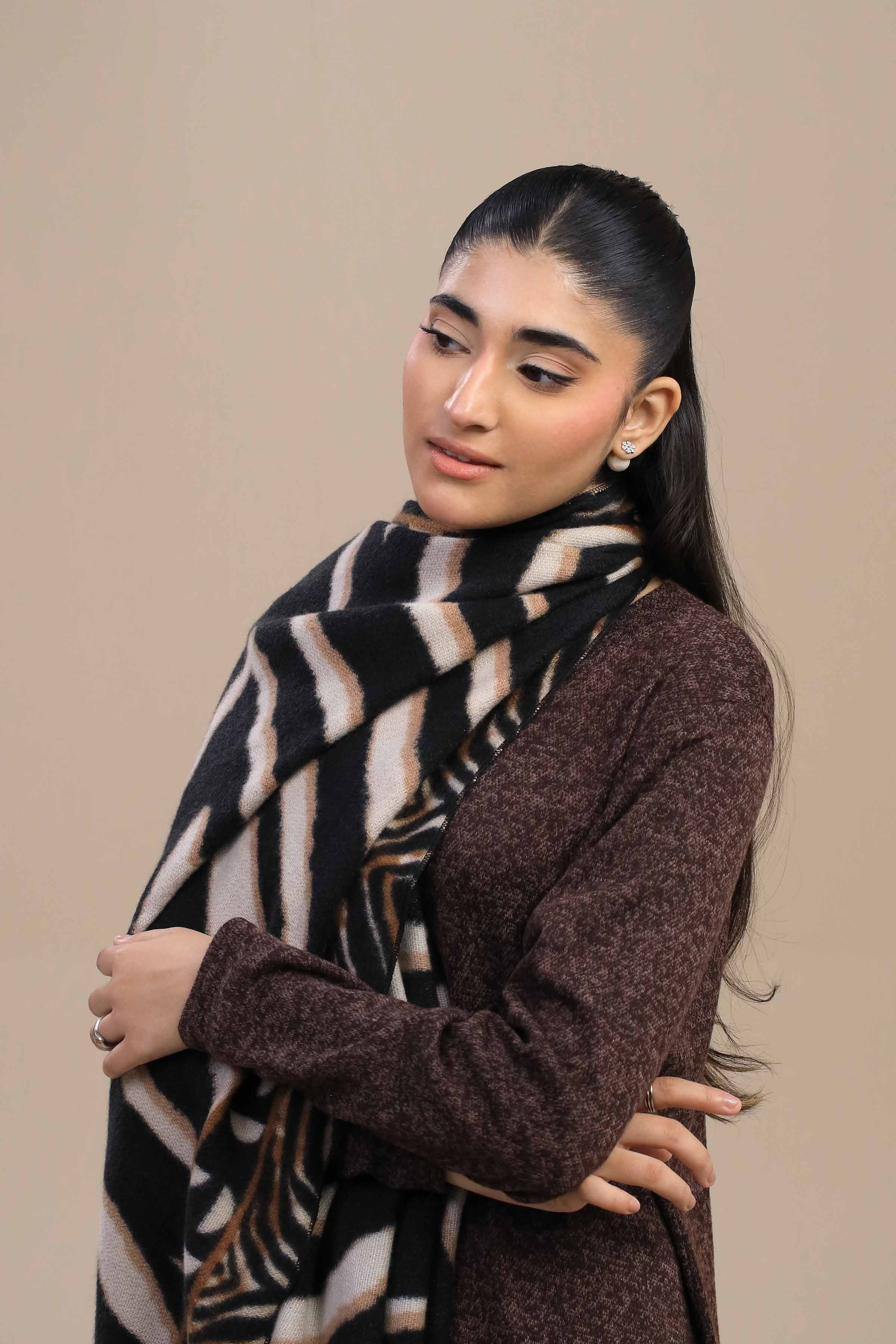 White Women Shawl-446052112 for Women – Winter Women Shawl Collection | Nishat | Shop Online
