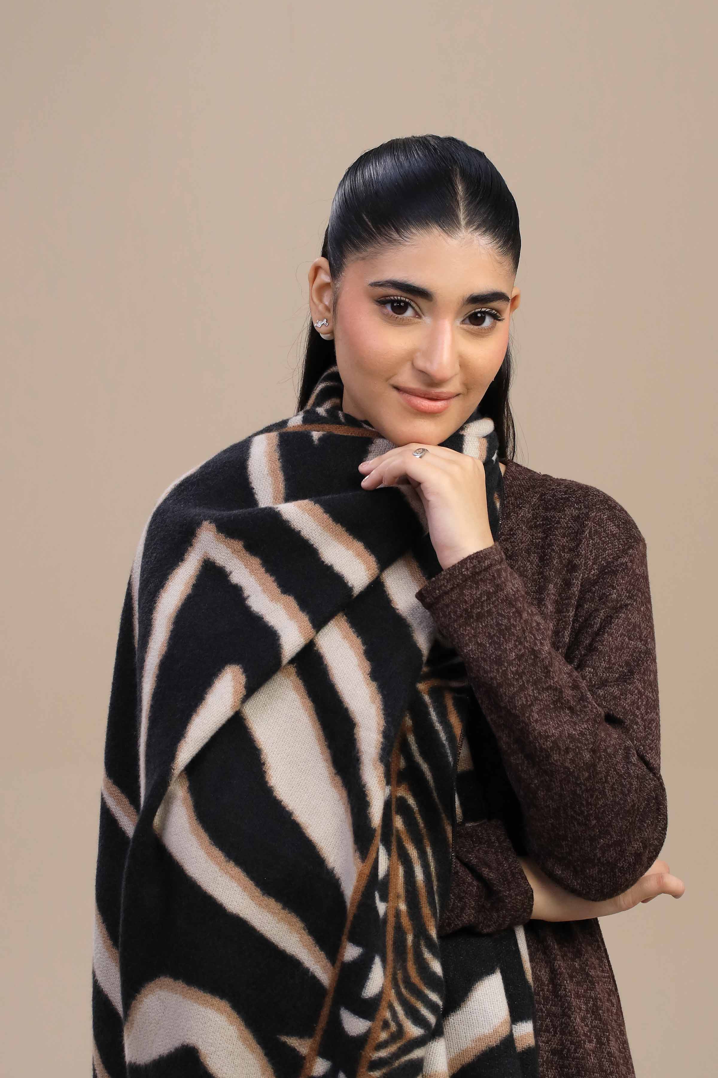 White Women Shawl-446052112 for Women – Winter Women Shawl Collection | Nishat | Shop Online