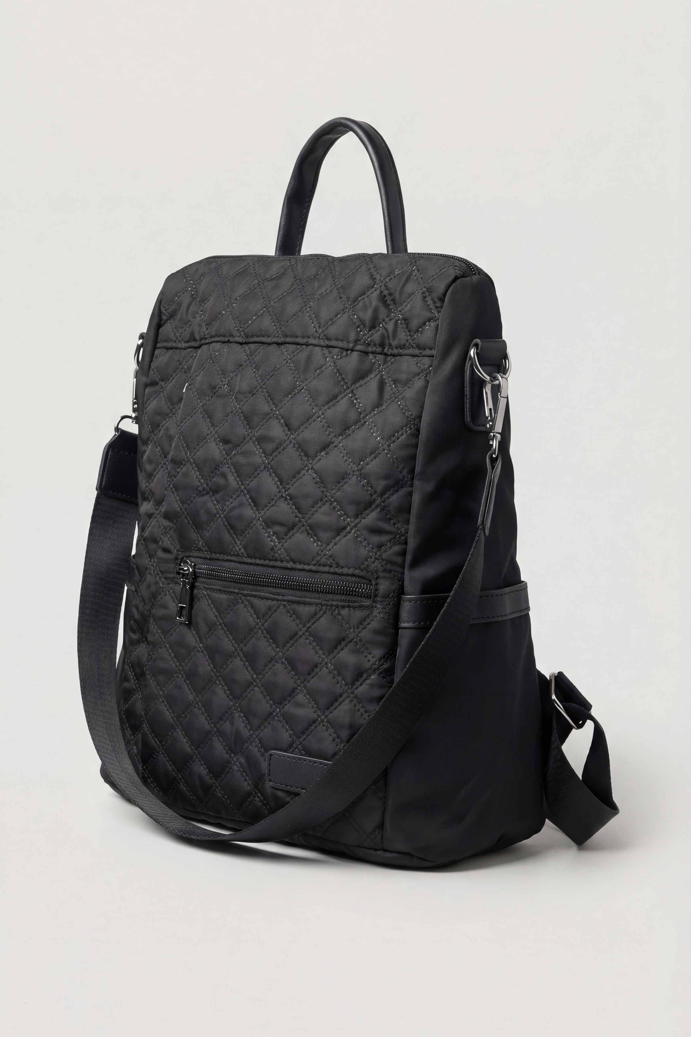 Black Back Pack-446222103