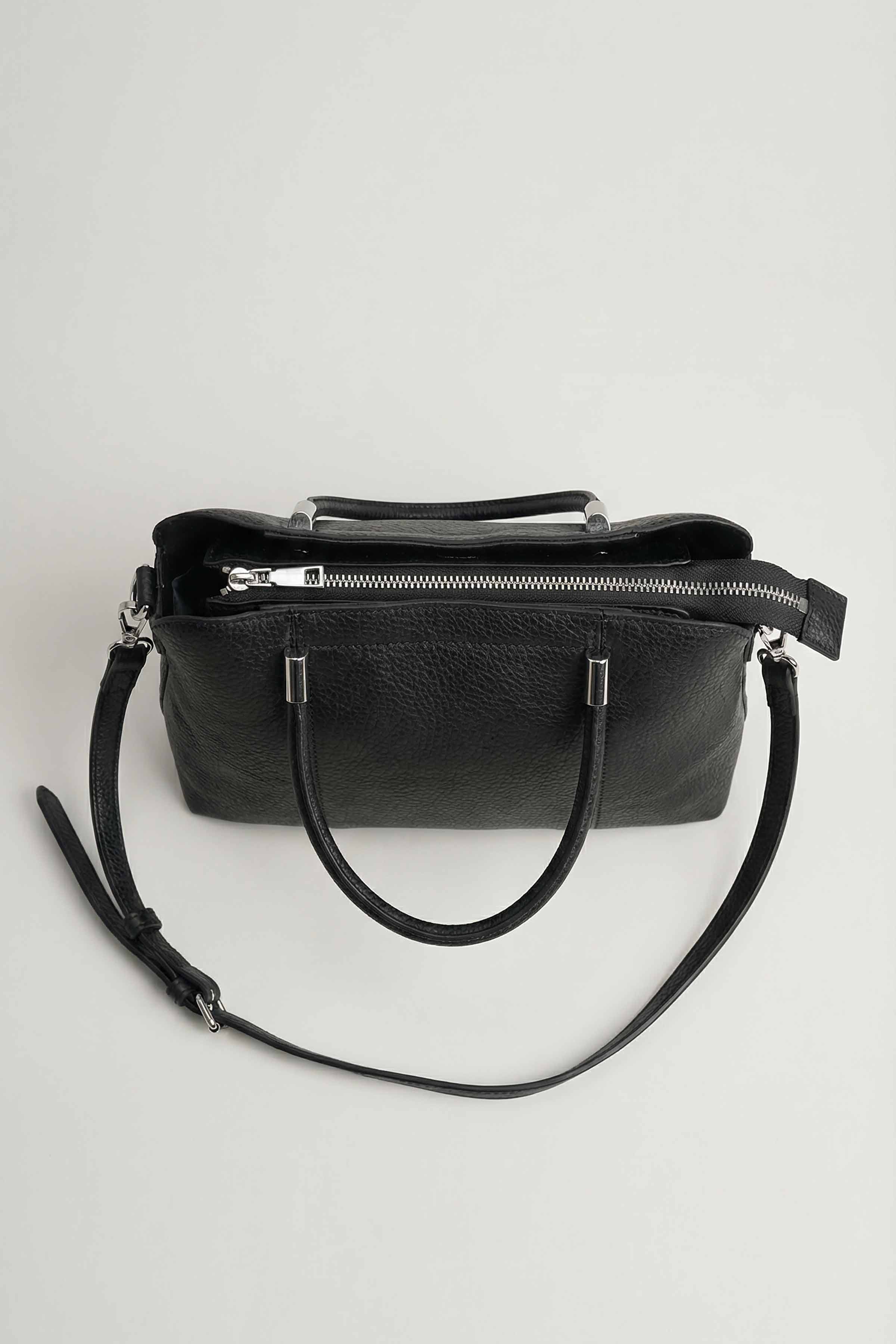 Black Shoulder Bag-446352103