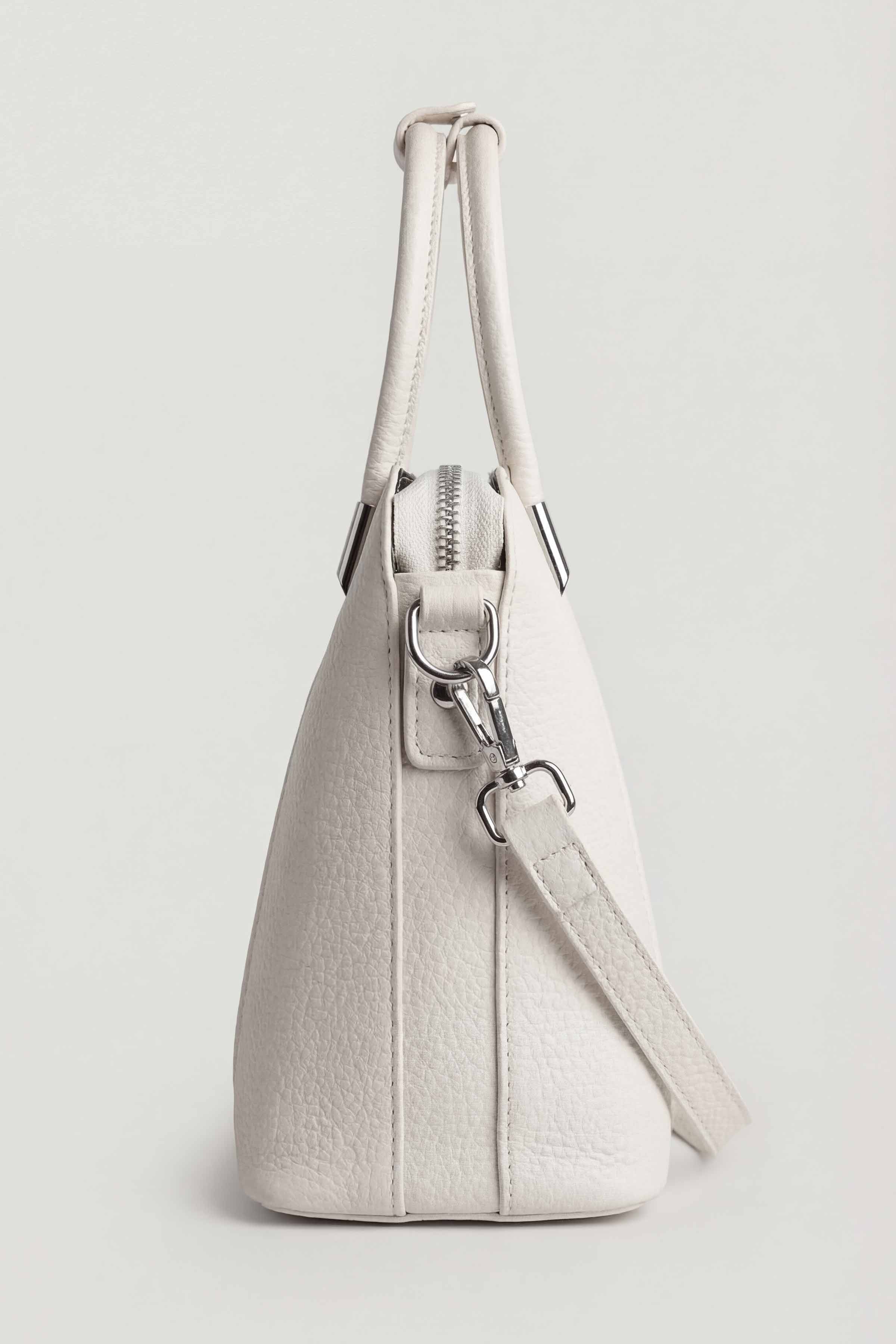 White Shoulder Bag-446352112