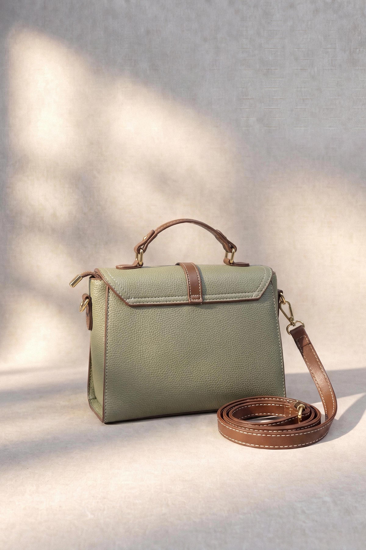 Green Shoulder Bag-446382104