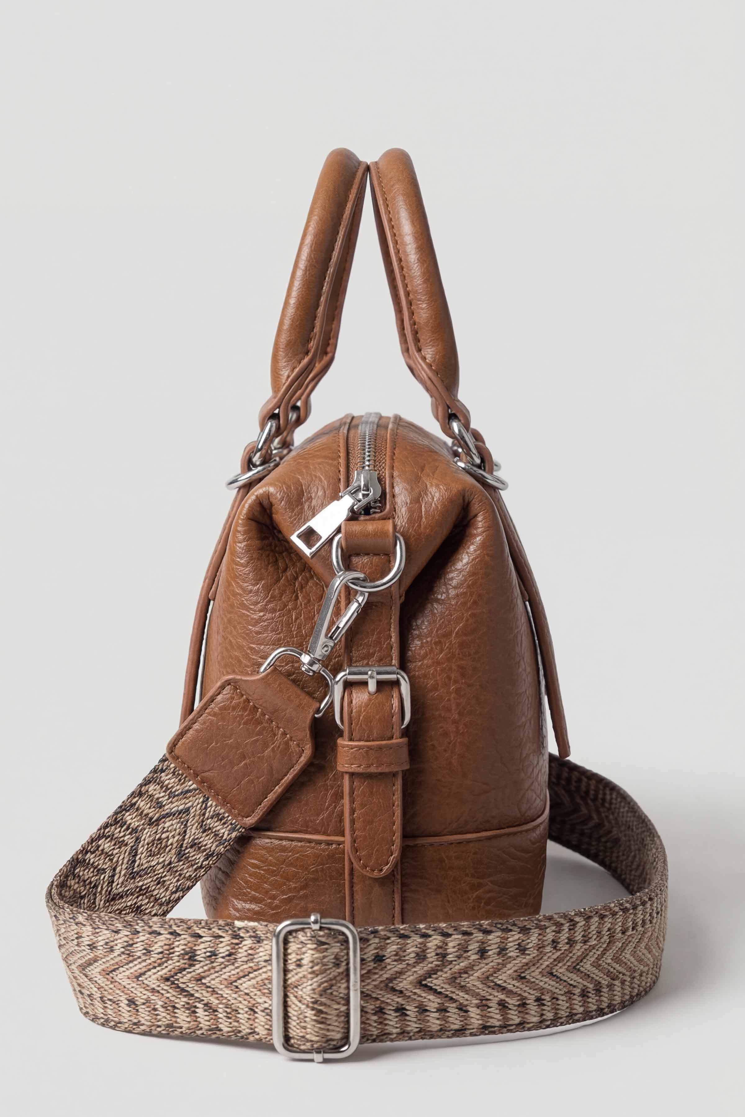 Coffee Shoulder Bag-446402117