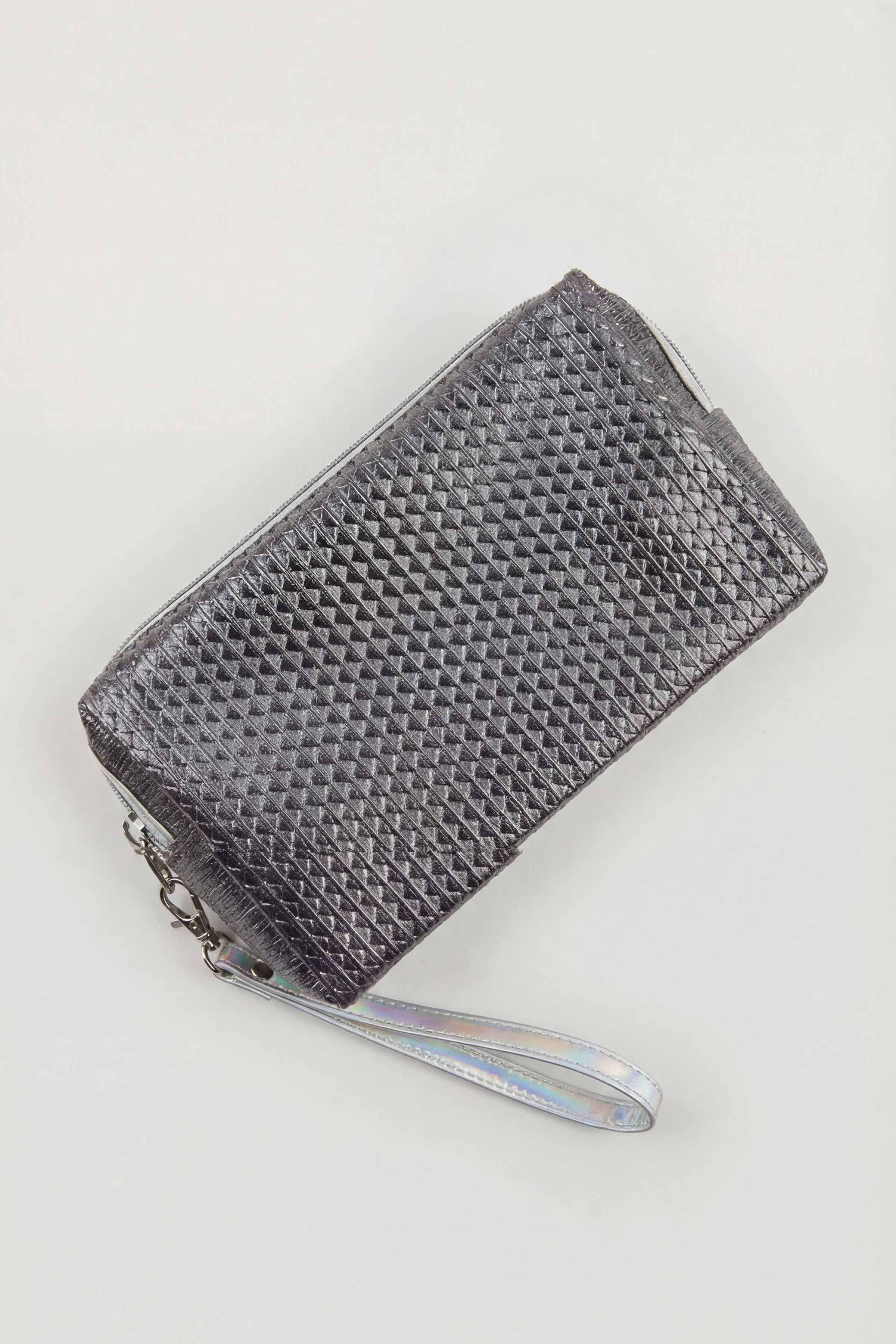 Black Vanity Bag-446502103  for Women - Fashion Collection | Nishat | Shop Online