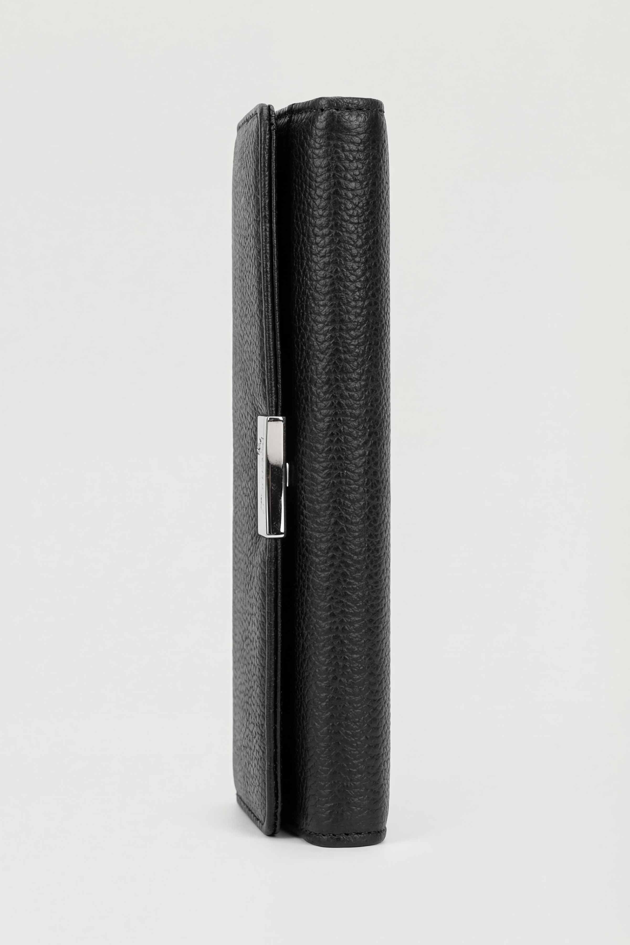 Black Wallet-446592103