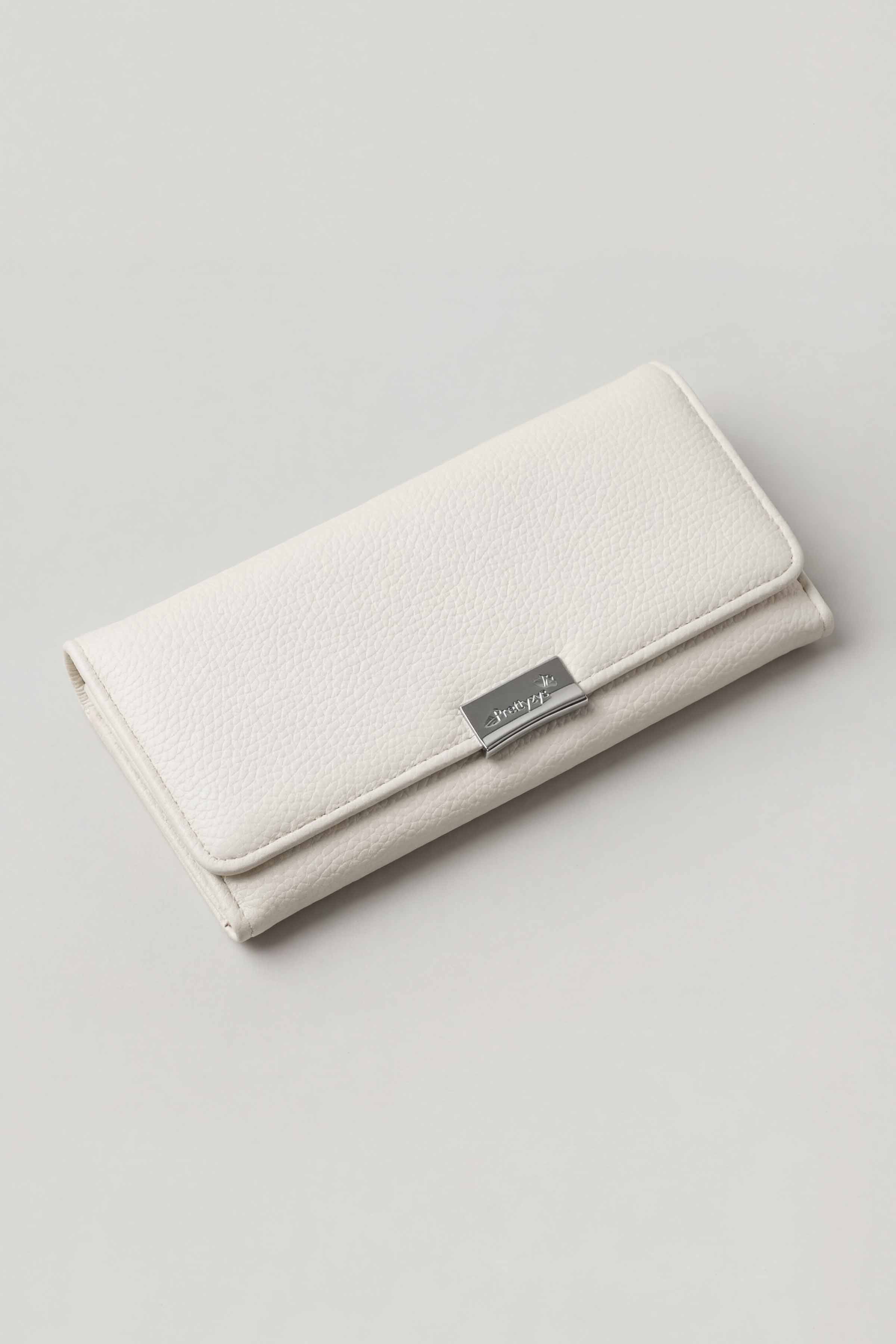 Beige Wallet-446592130