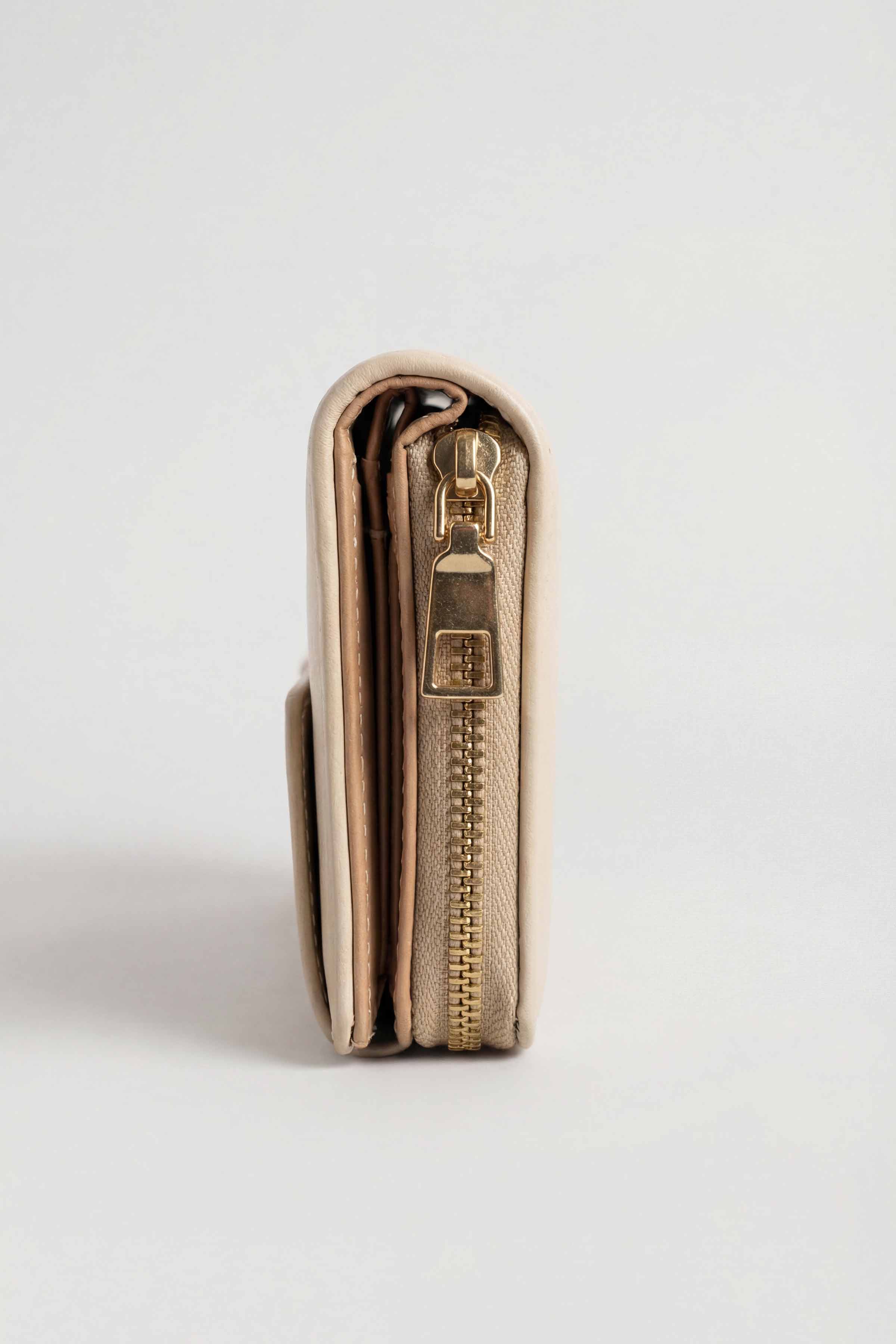 Beige Wallet-446632118
