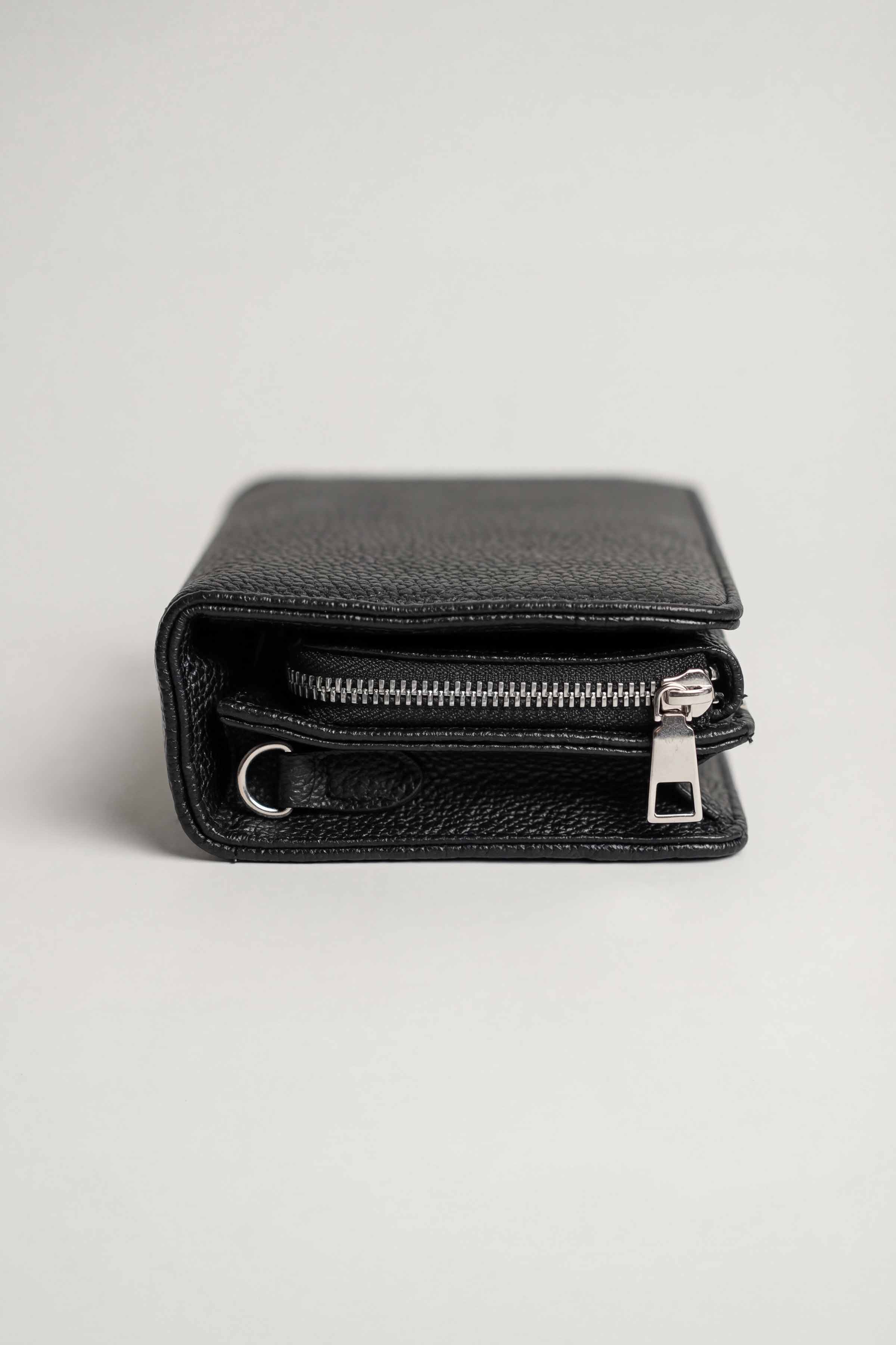 Black Wallet-446672103