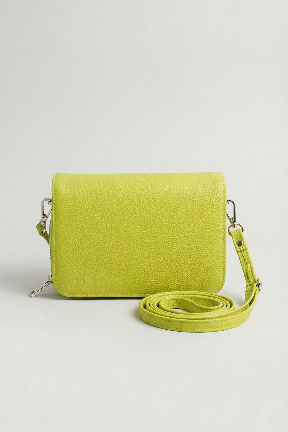 Green Wallet-446672104